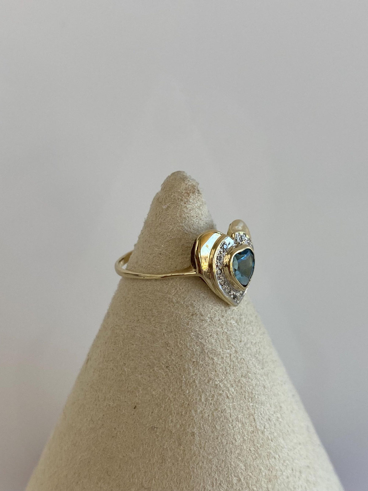 Vintage Solid 14k White & Yellow Gold Topaz Diamond Halo Heart Ring - Size 5