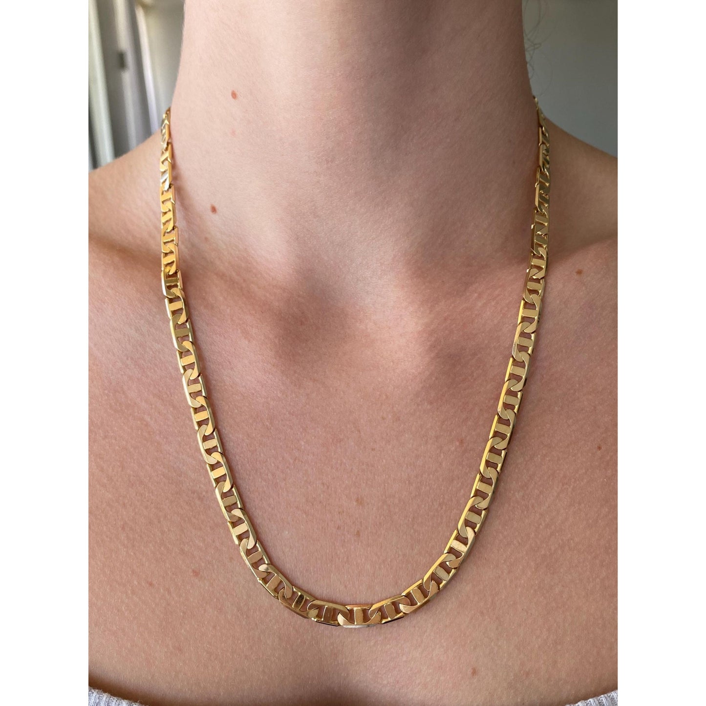 Vintage Solid 14k Yellow Gold Flat Mariner Chain Necklace - 20.75 inches