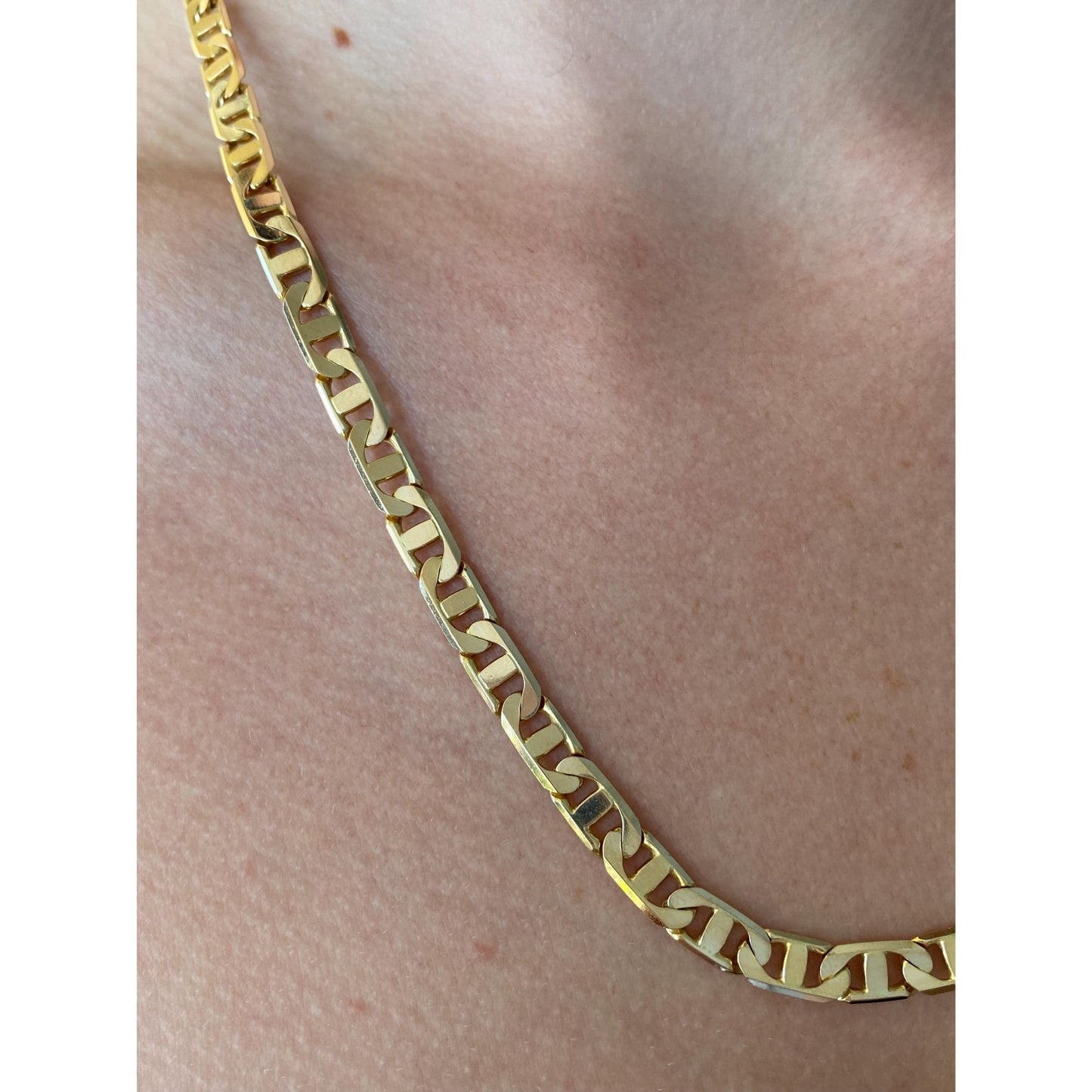 Vintage Solid 14k Yellow Gold Flat Mariner Chain Necklace - 20.75 inches