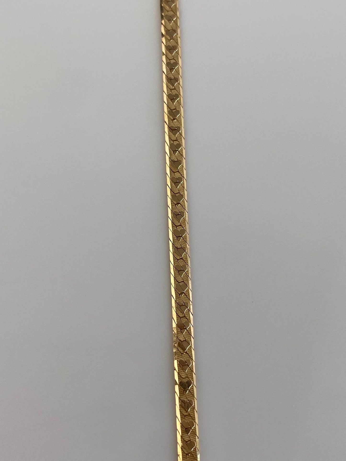 Vintage Solid 14k Yellow Gold Heart Design Herringbone Chain Bracelet - 7 inches