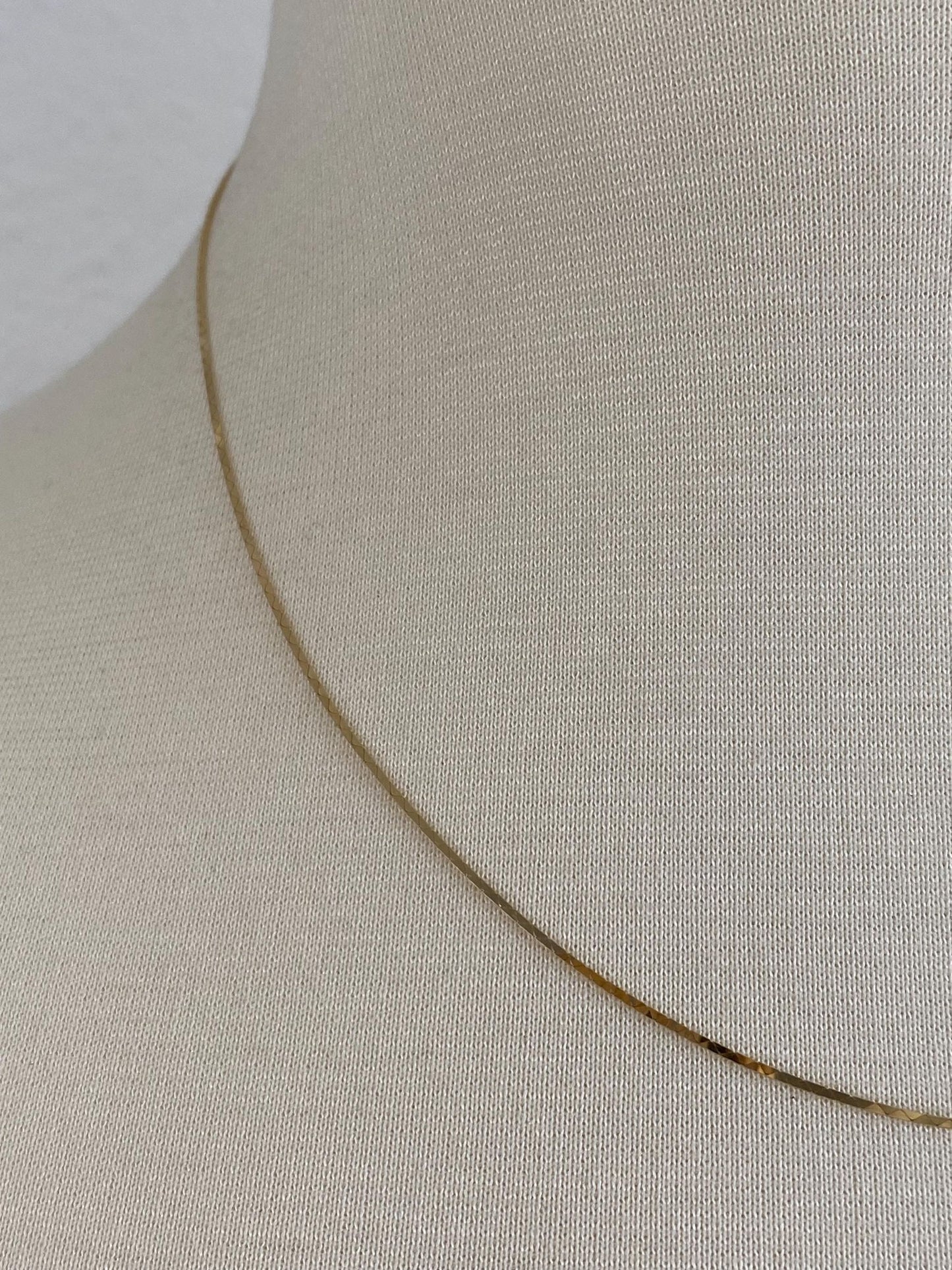 Vintage Solid 14k Yellow Gold Dainty Triangle Link Chain Necklace - 18 inches