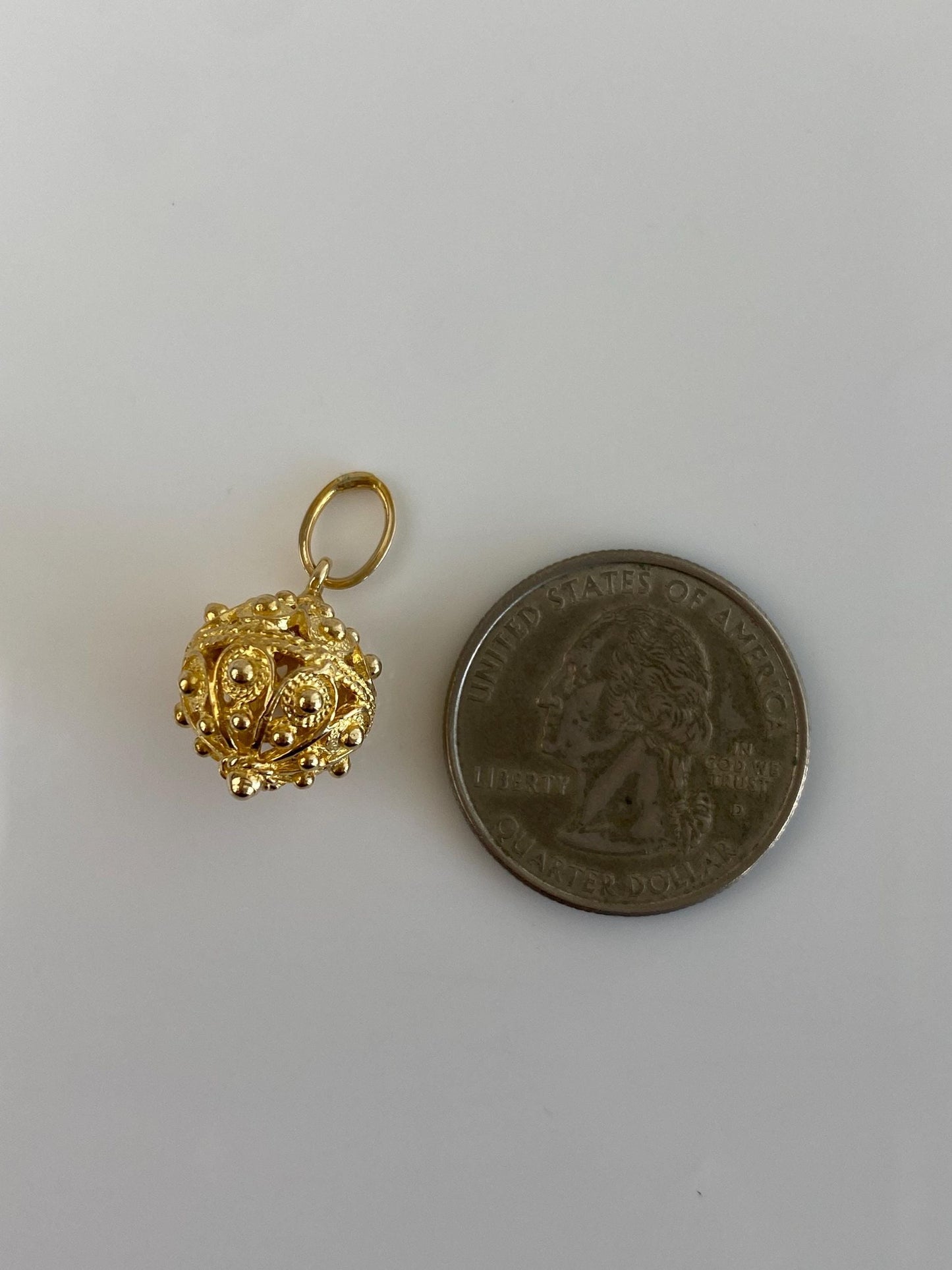 Vintage Solid 14k Yellow Gold Filigree Open Work Ball Charm