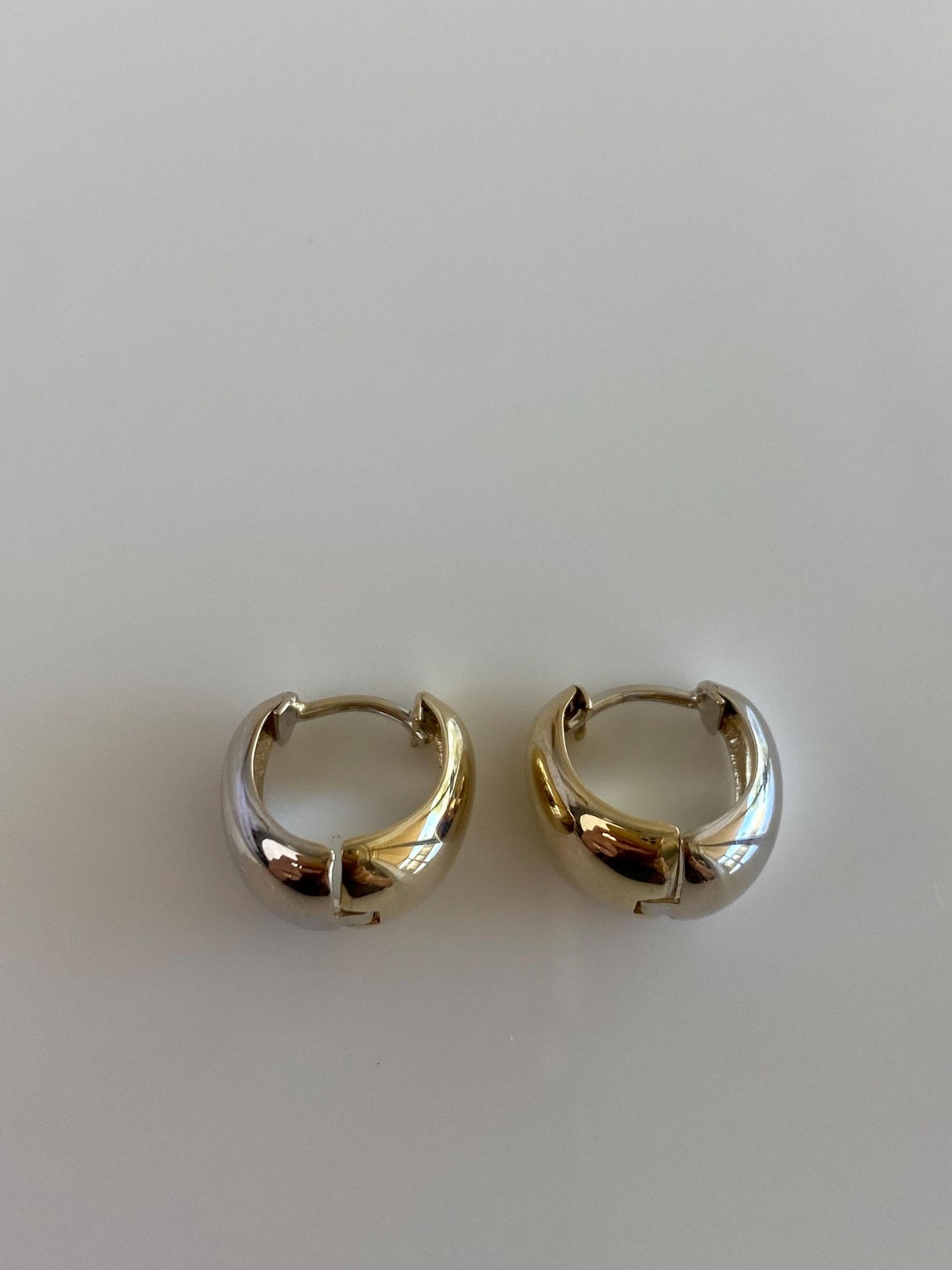 Vintage Solid 14k White & Yellow Gold Hoop Earrings