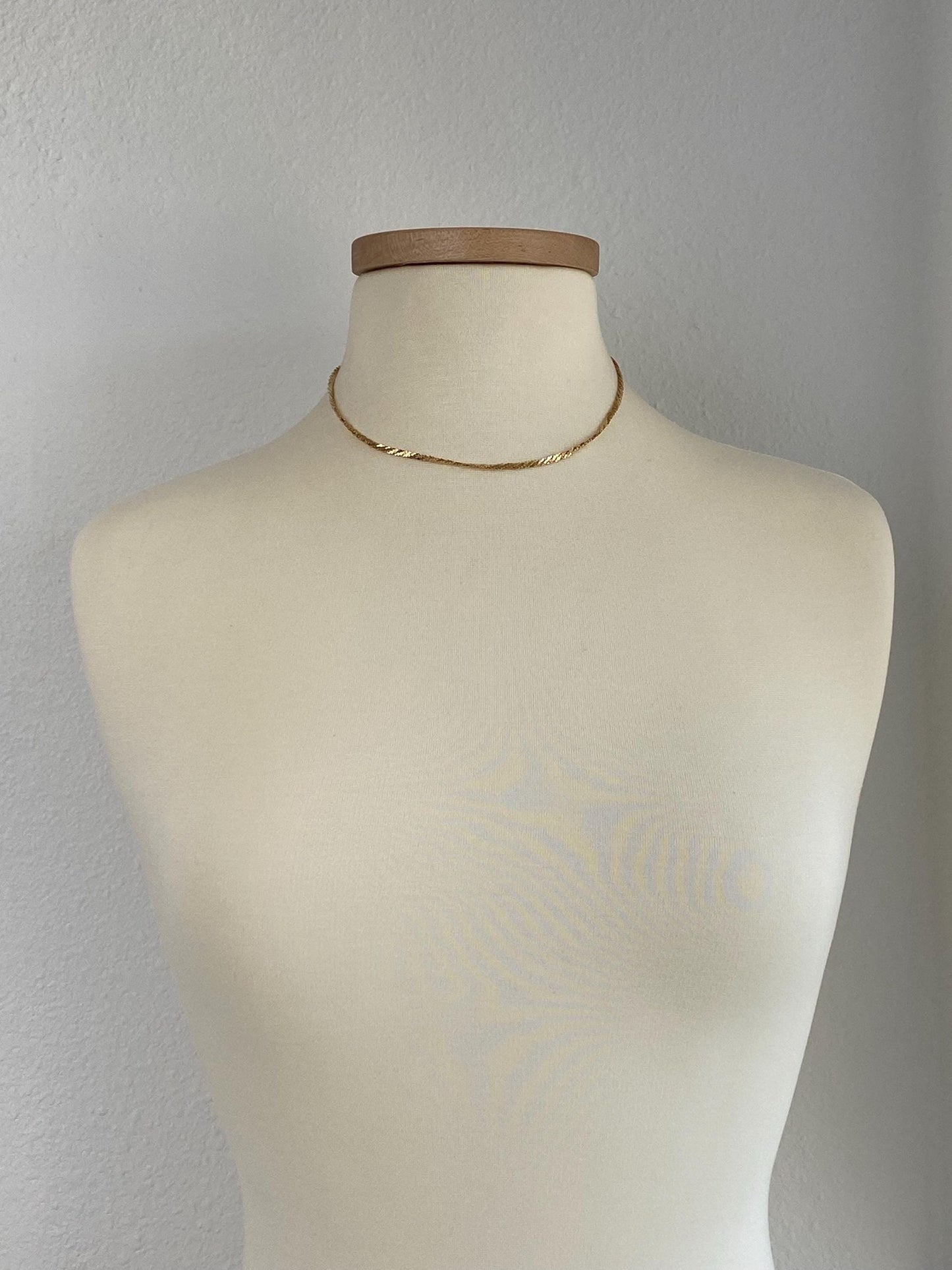 Vintage Solid 14k Yellow Gold Twisted Layered Serpentine Chain Necklace - 16.75 inches