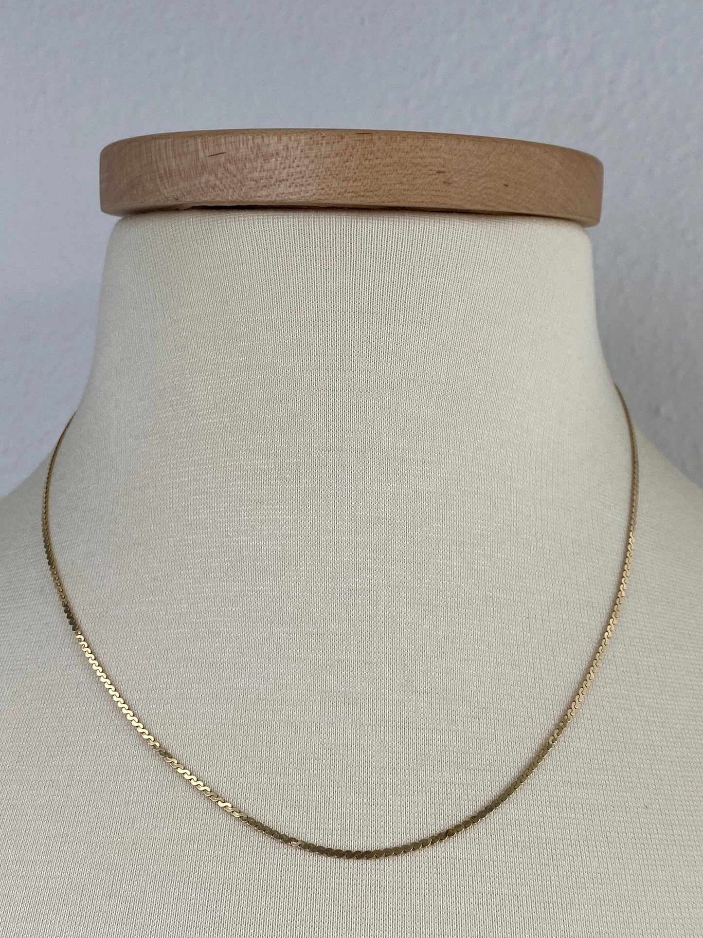 Vintage Solid 14k Yellow Gold Serpentine Chain Necklace - 18.25 inches