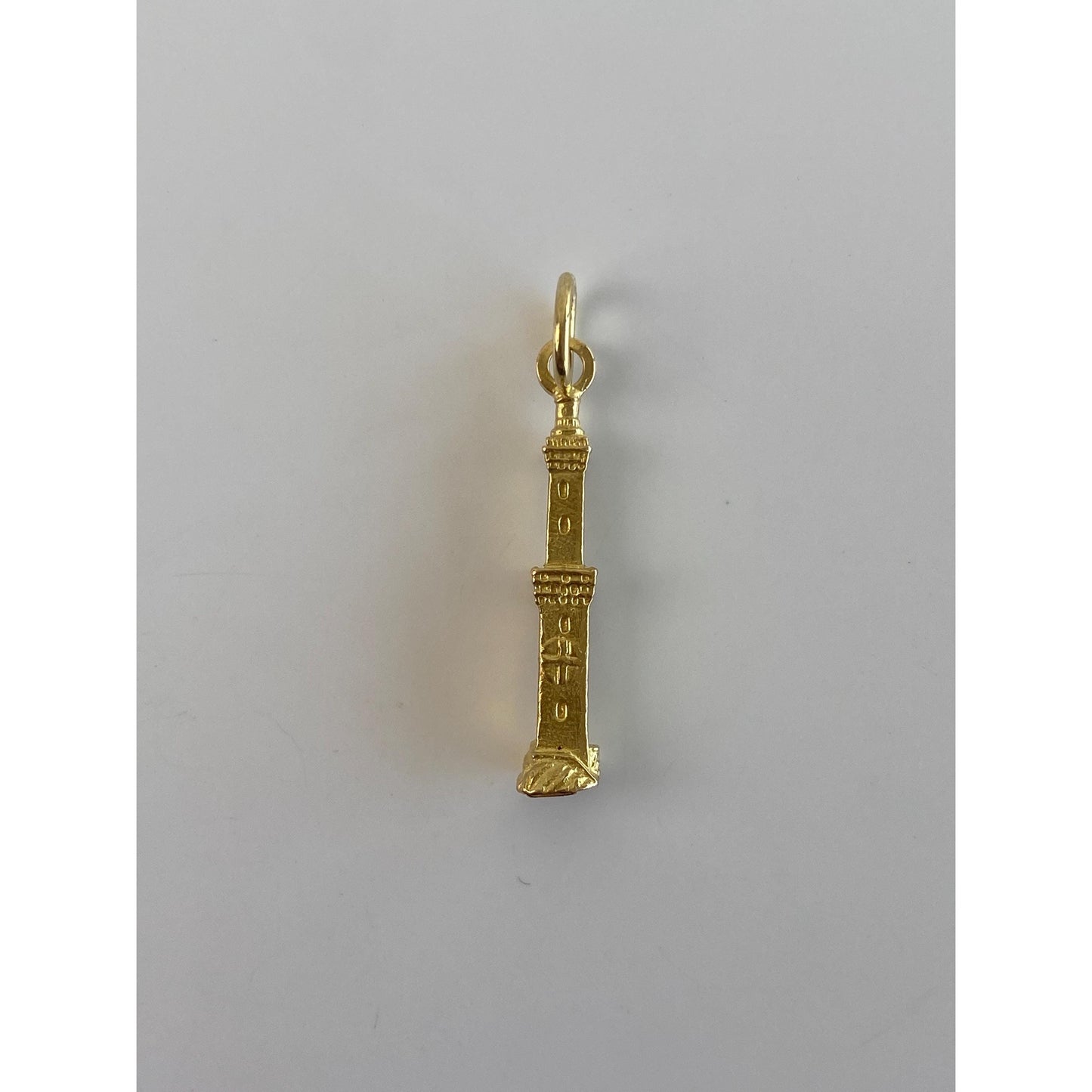 Vintage Solid 18k Yellow Gold Tower Building Charm