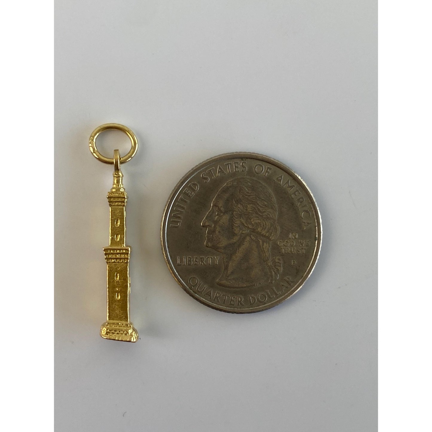 Vintage Solid 18k Yellow Gold Tower Building Charm