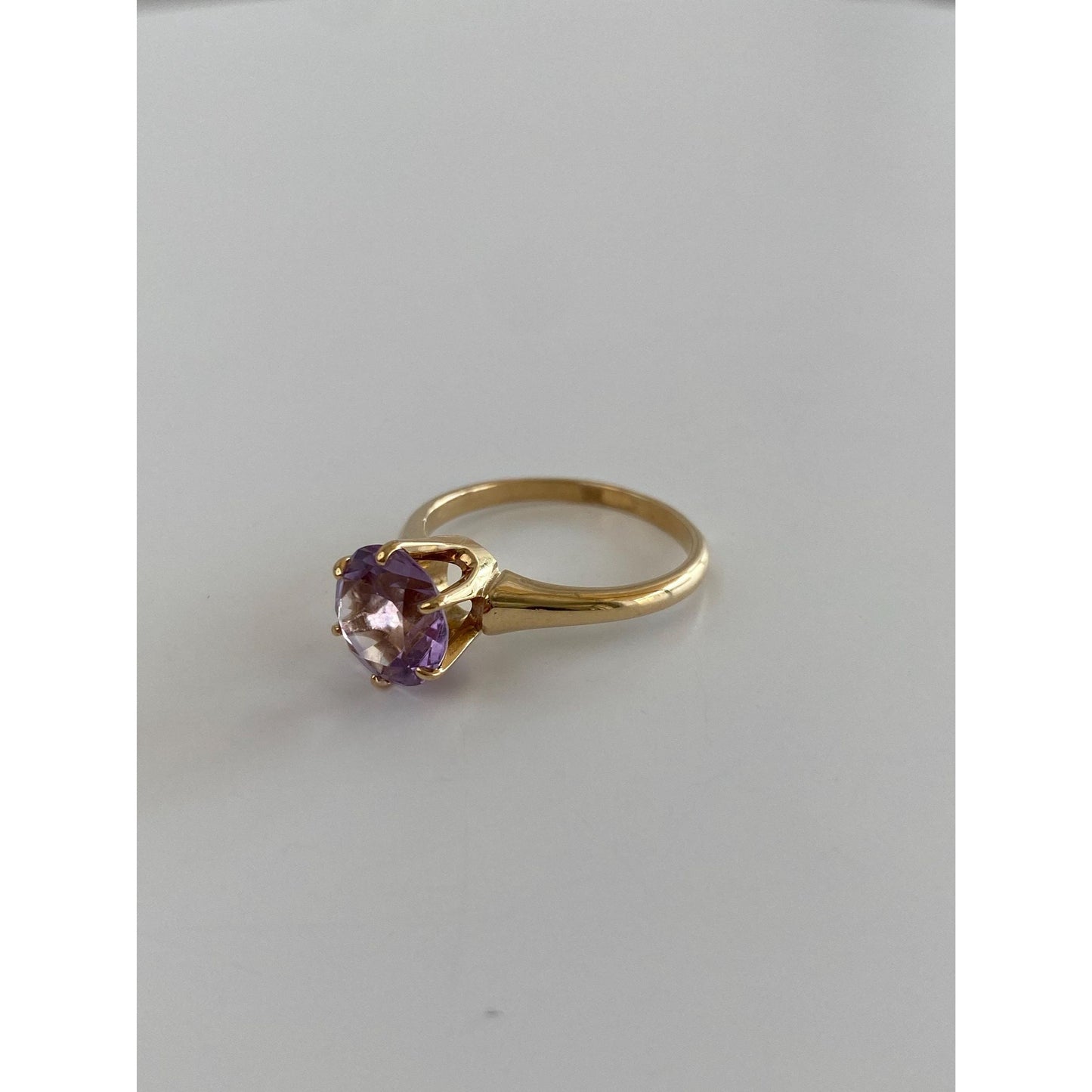 Vintage Solid 14k Yellow Gold Amethyst Ring - Size 6.5