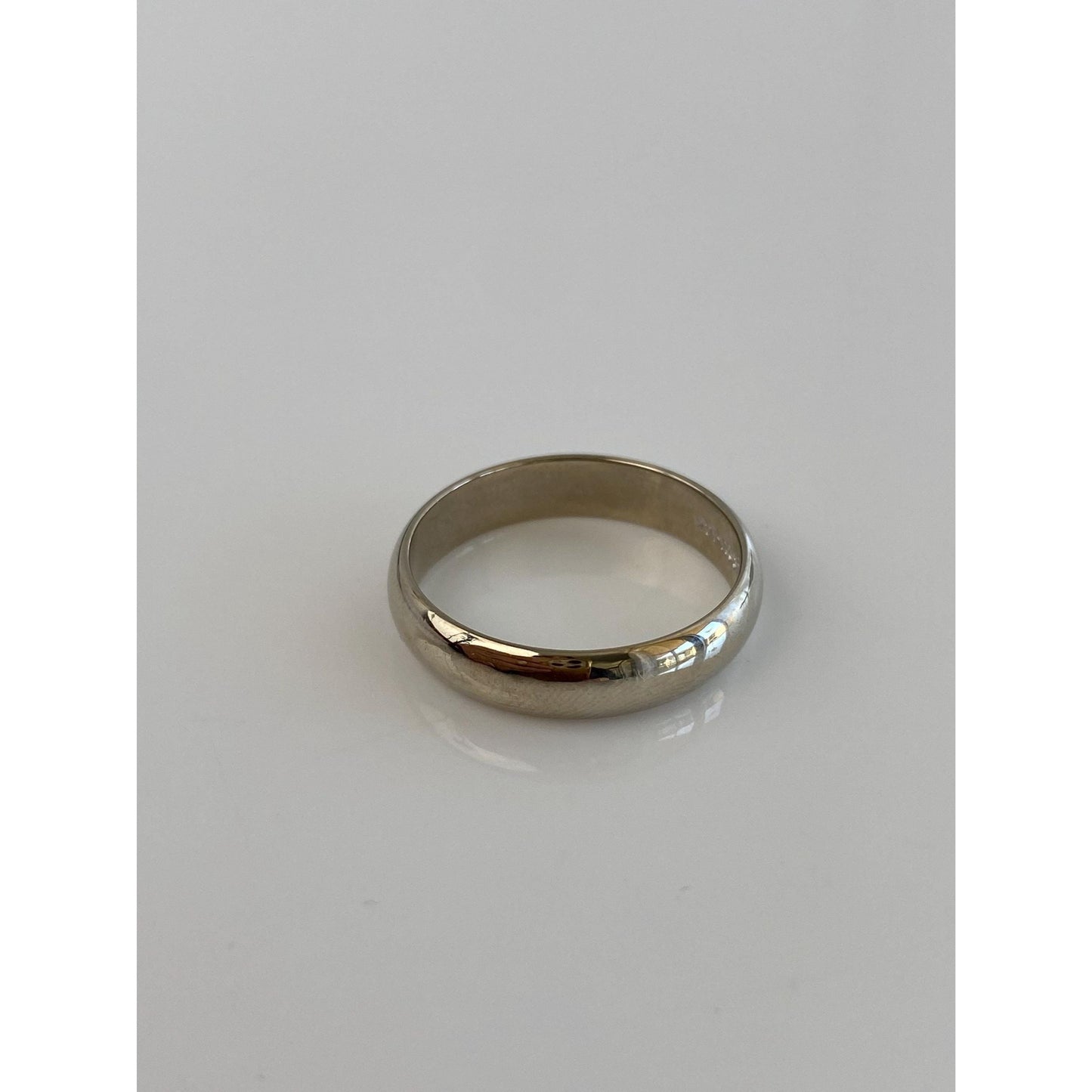 Vintage Solid 14k White Gold Ring Band - Size 8.75