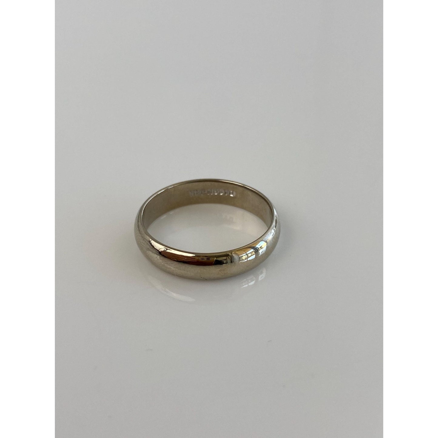 Vintage Solid 14k White Gold Ring Band - Size 8.75