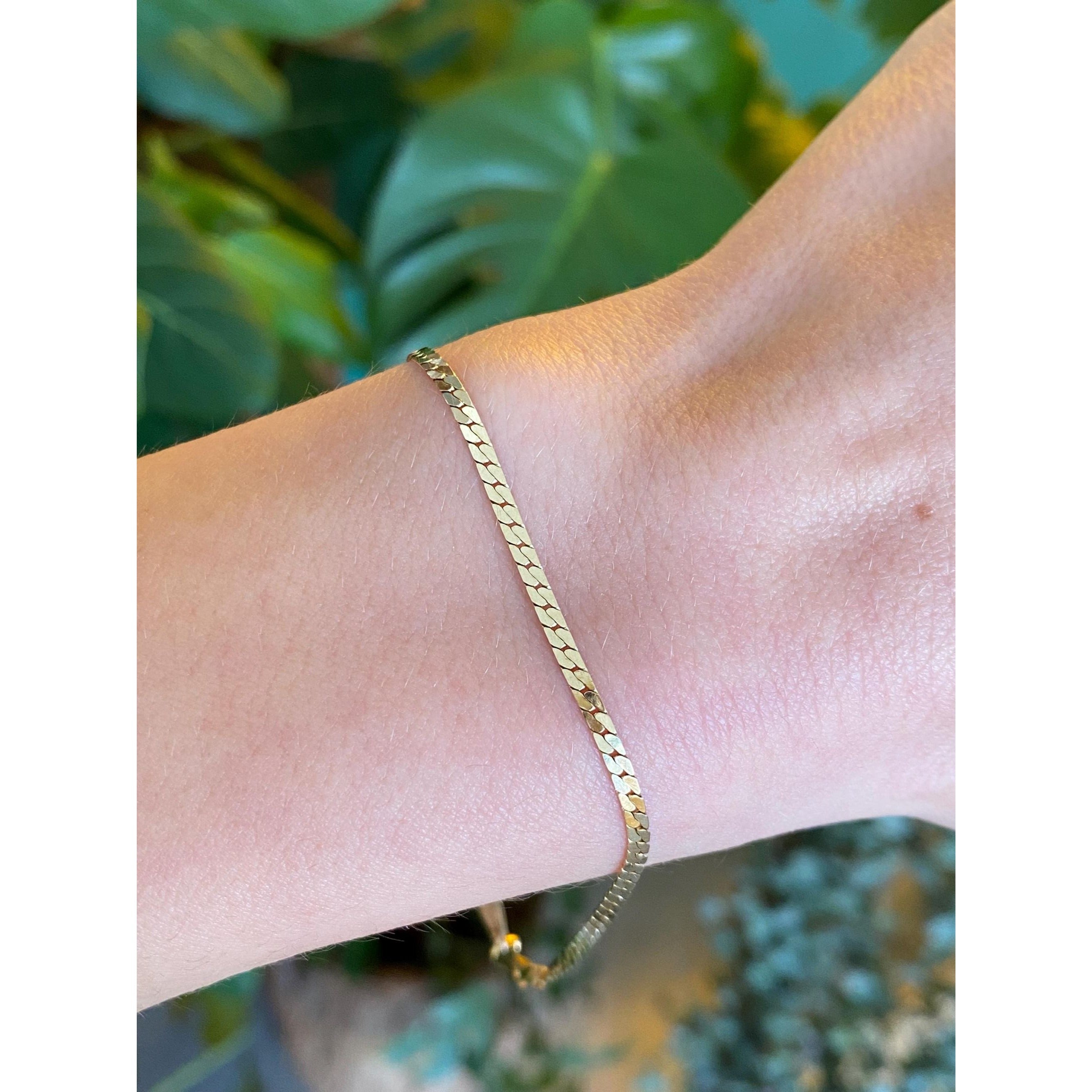 Vintage Solid 14k Yellow Gold Flat Curb Chain Bracelet - 8 inches