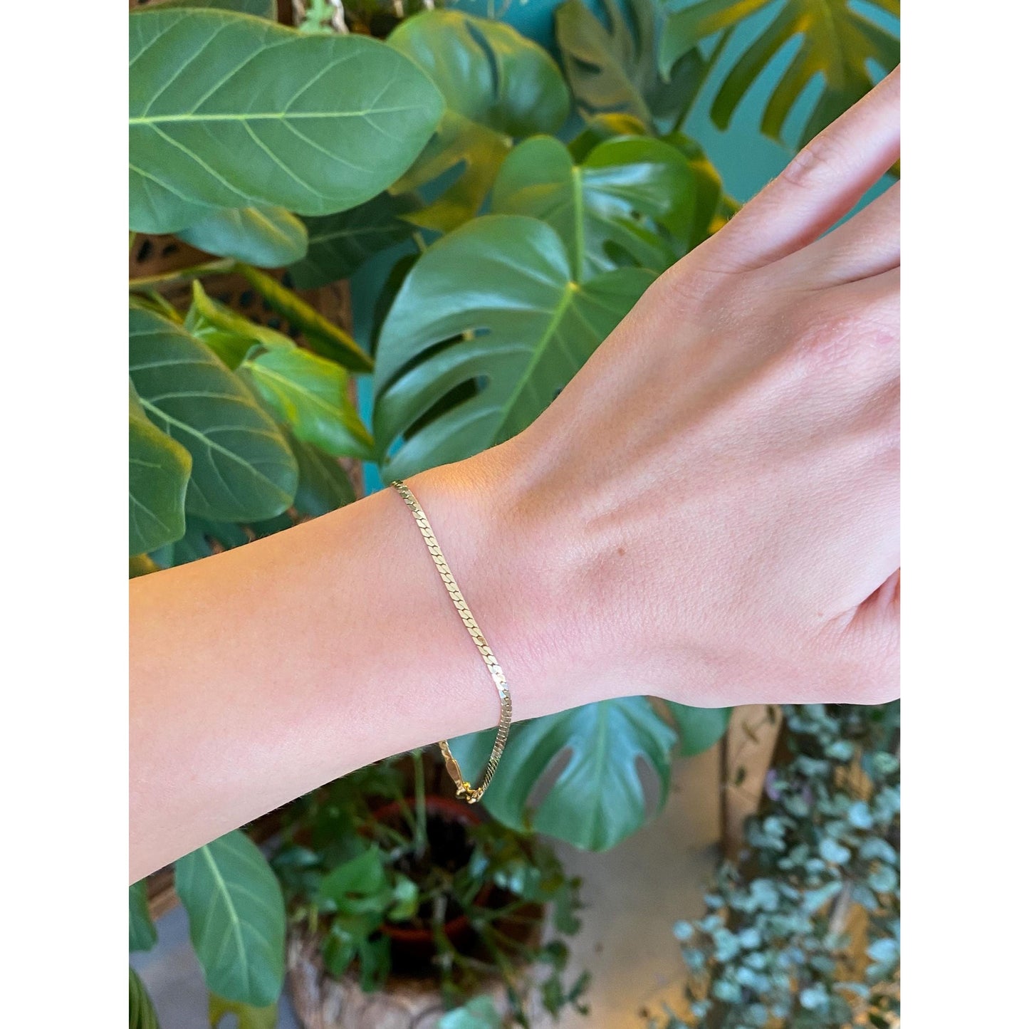 Vintage Solid 14k Yellow Gold Flat Curb Chain Bracelet - 8 inches