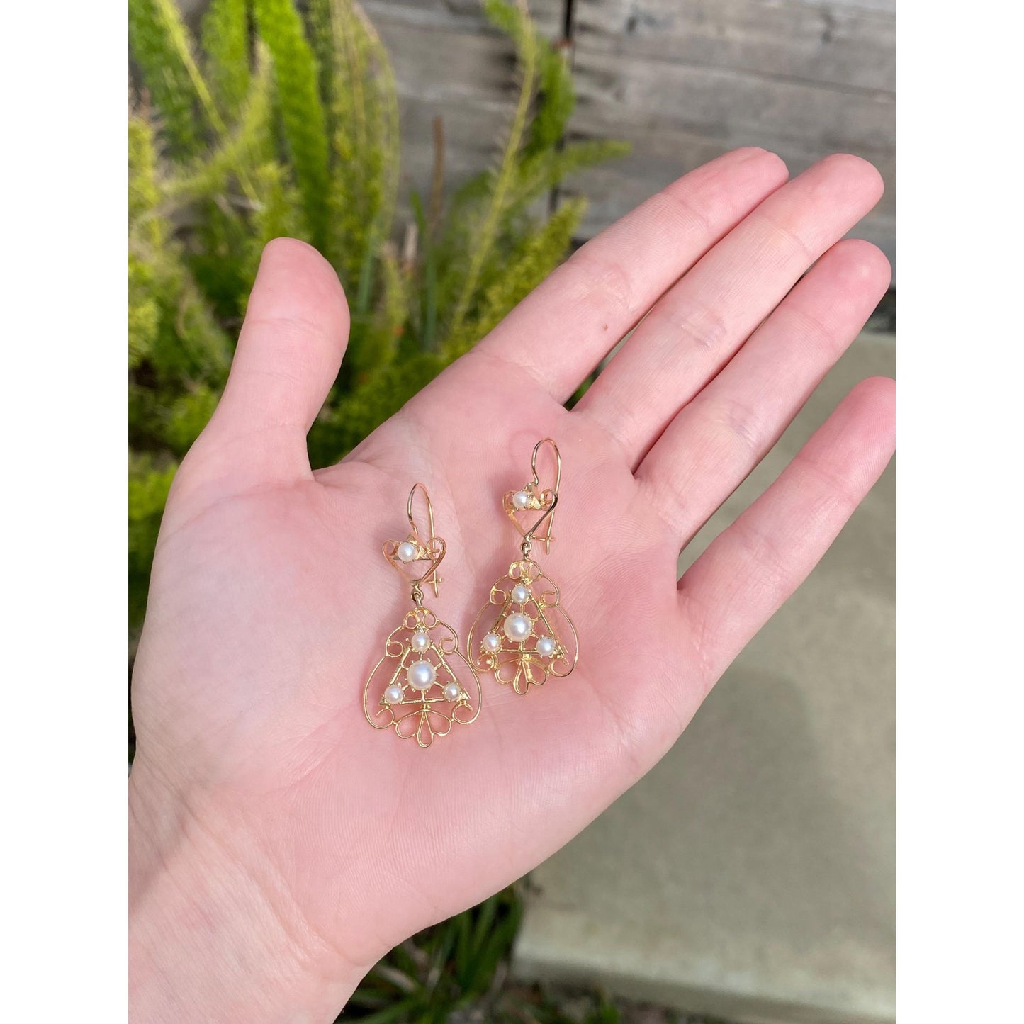 Vintage Solid 10k Yellow Gold Ornate Pearl Dangle Earrings