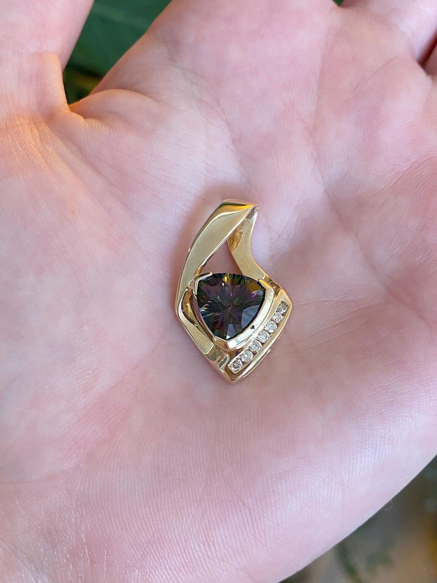 Vintage Solid 14k Yellow Gold Mystic Topaz Diamond Charm