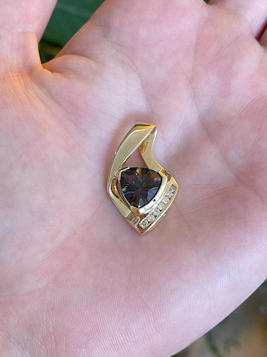 Vintage Solid 14k Yellow Gold Mystic Topaz Diamond Charm