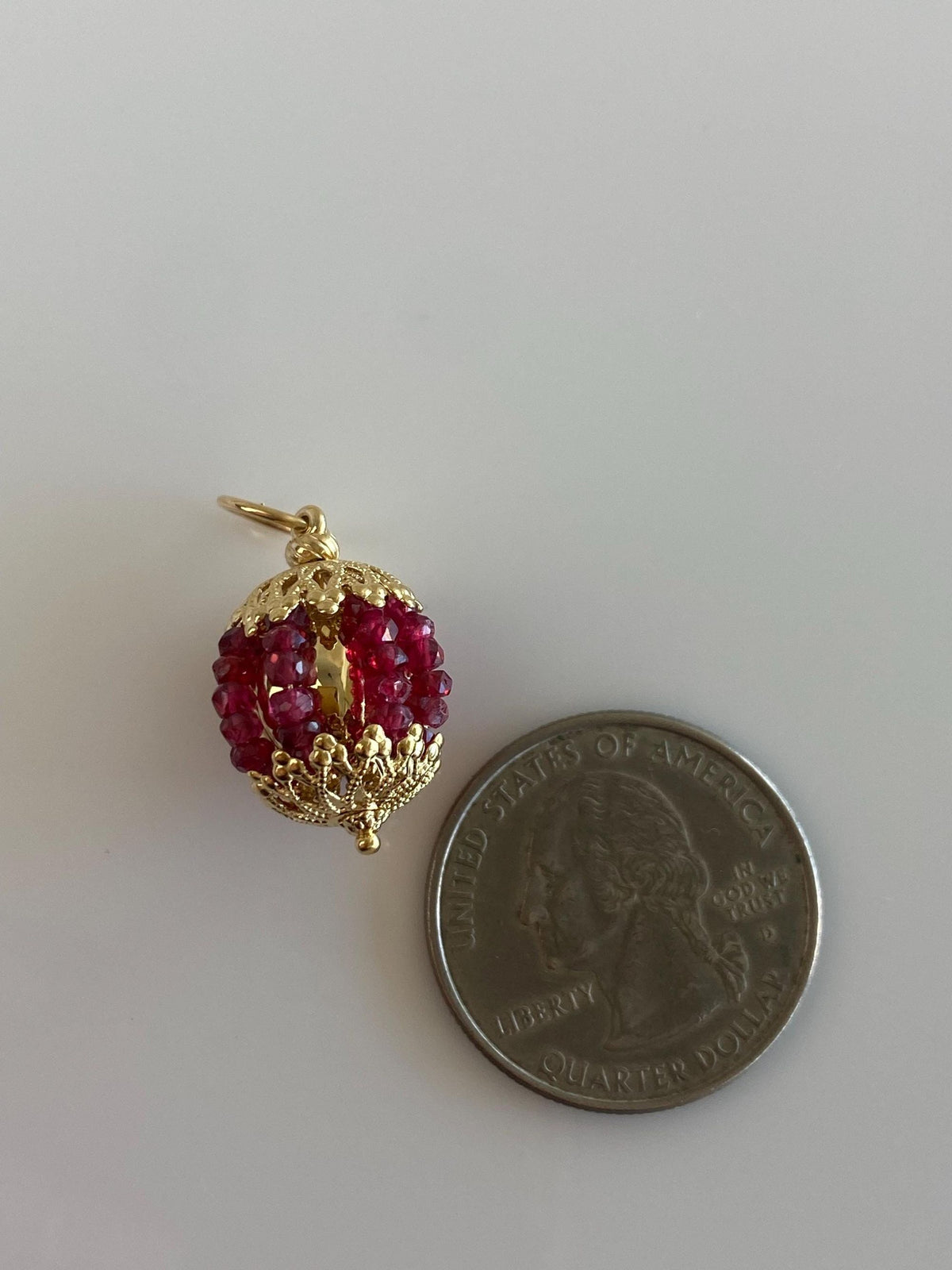 Vintage 18k Yellow Gold Ruby Beads Ball Charm
