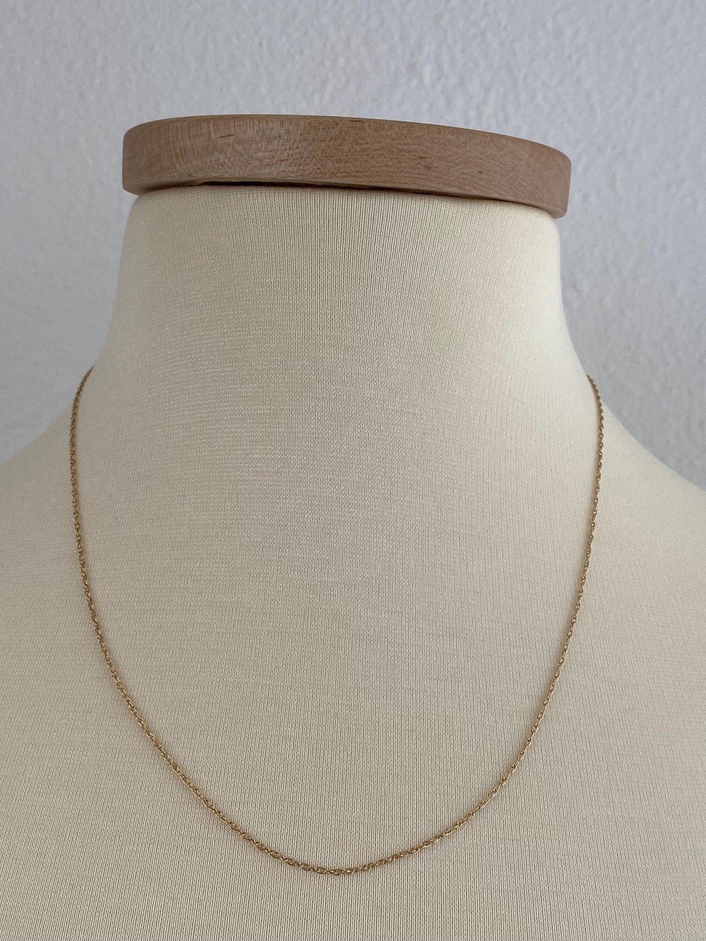 Vintage Solid 14k Yellow Gold Dainty Chain Necklace - 20 inches