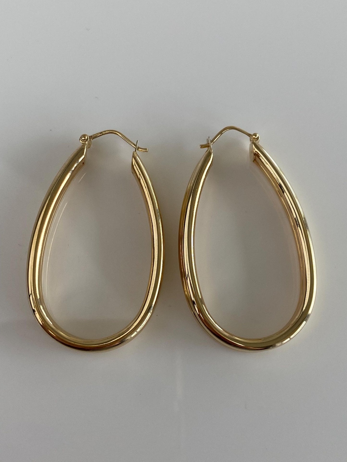 Vintage 14k Yellow Gold Double Wire Oval Hoop Earrings