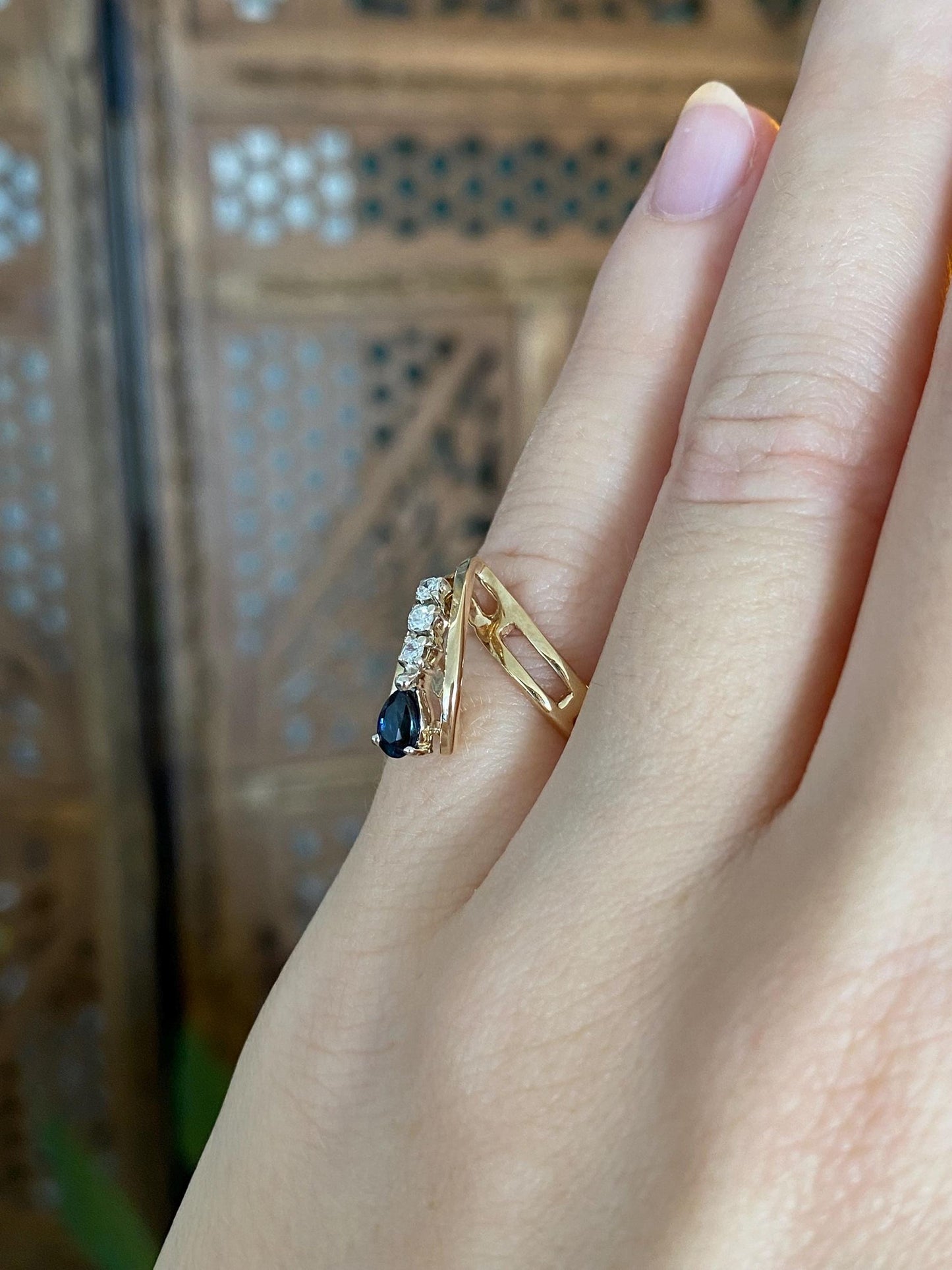Solid 14k Yellow Gold Diamond Blue Sapphire Ring - Size 4.5