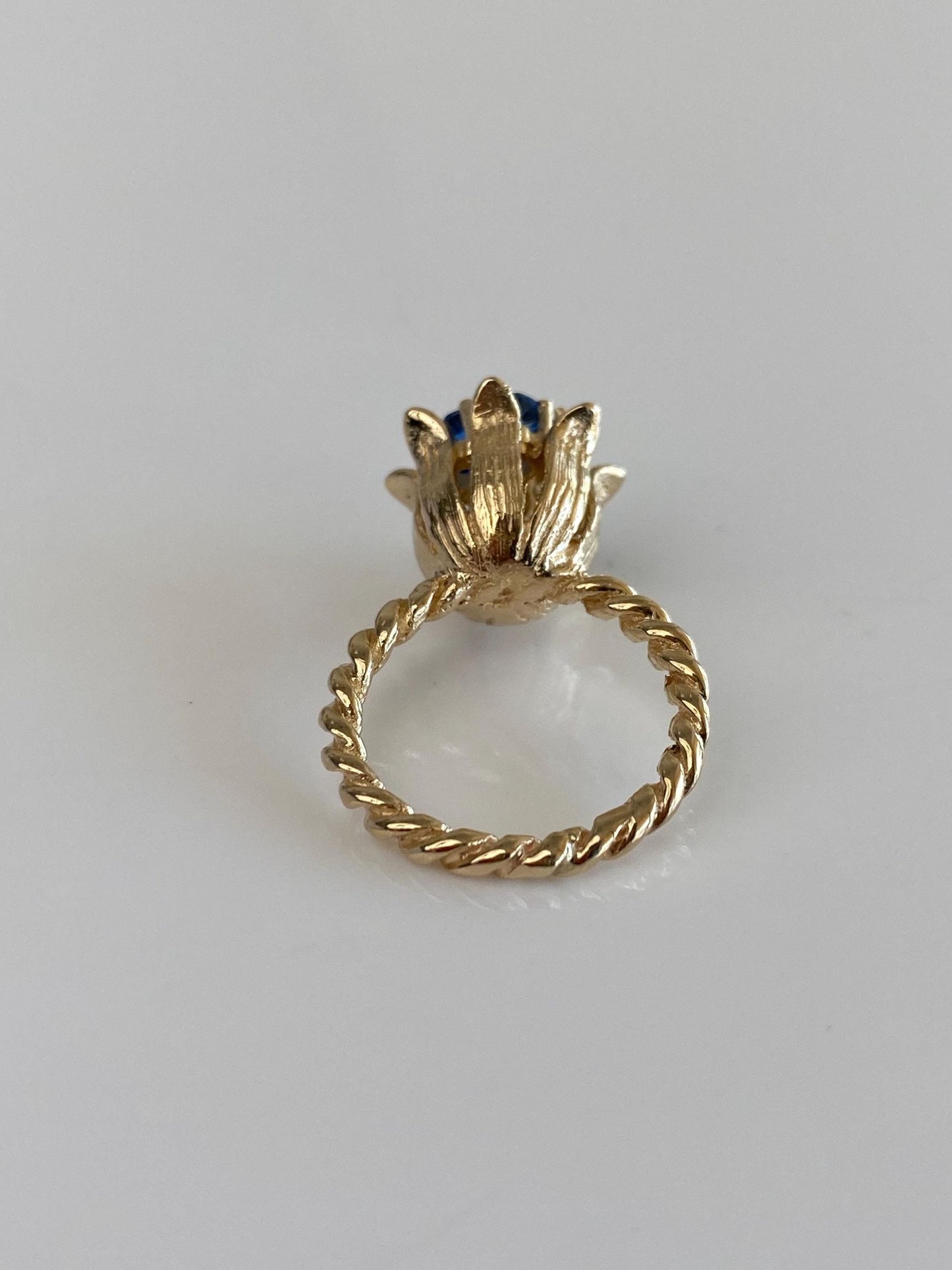 Vintage Solid 12k Yellow Gold Diamond Blue Spinel Halo Flower Ring - Size 4.25