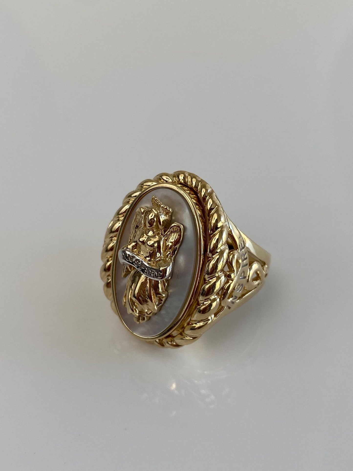 Vintage Solid 14k Yellow Gold Mother of Pearl 'INSPIRE' Angel Relgious Ring - Size 8.75