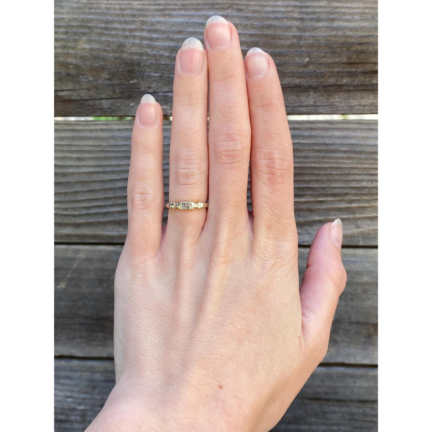 Vintage Solid 14k White & Yellow Gold Ring Band - Size 4.5