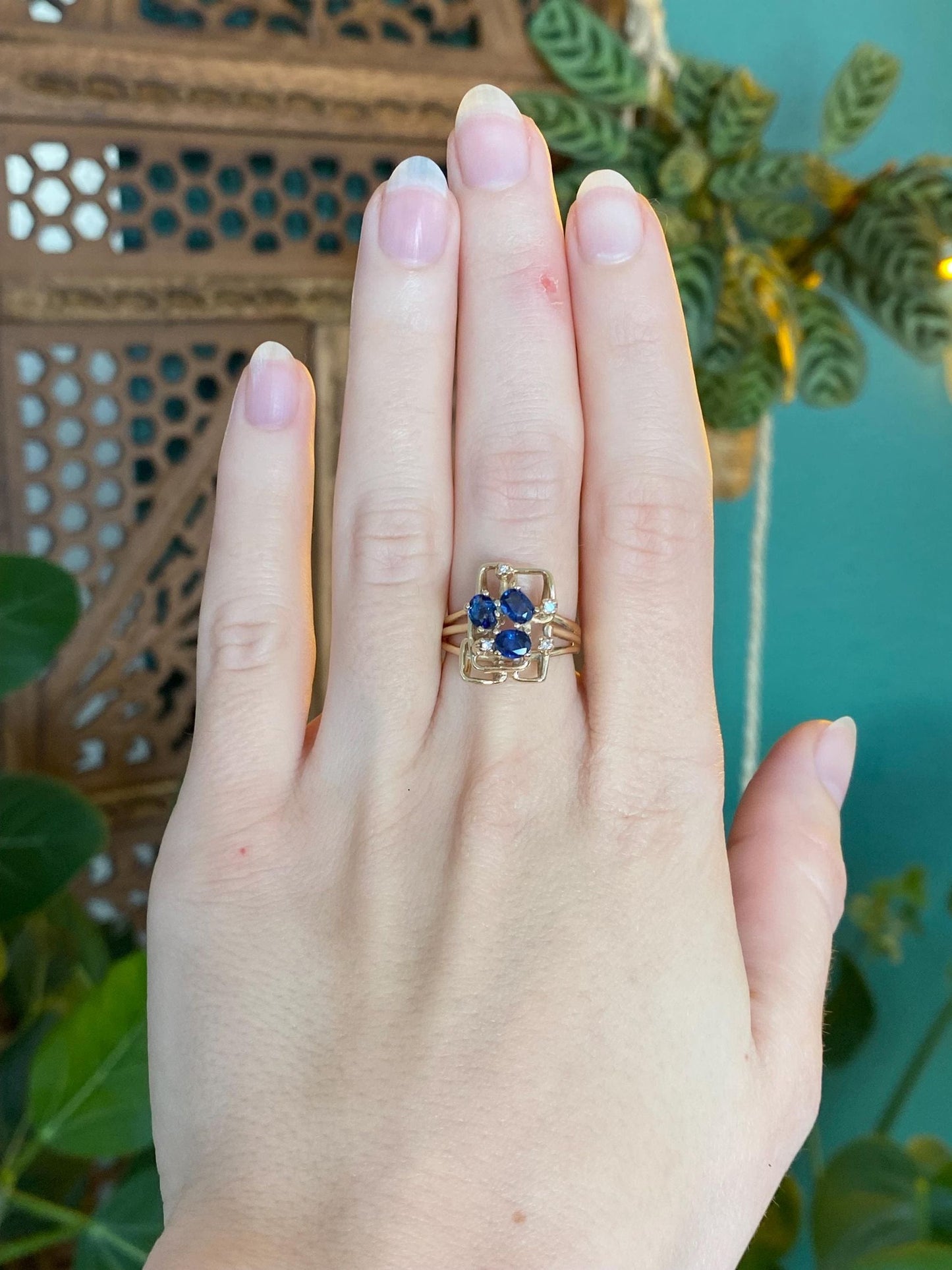 Vintage Solid 14k Yellow Gold Diamond Blue Sapphire Cubist Ring - Size 6.25