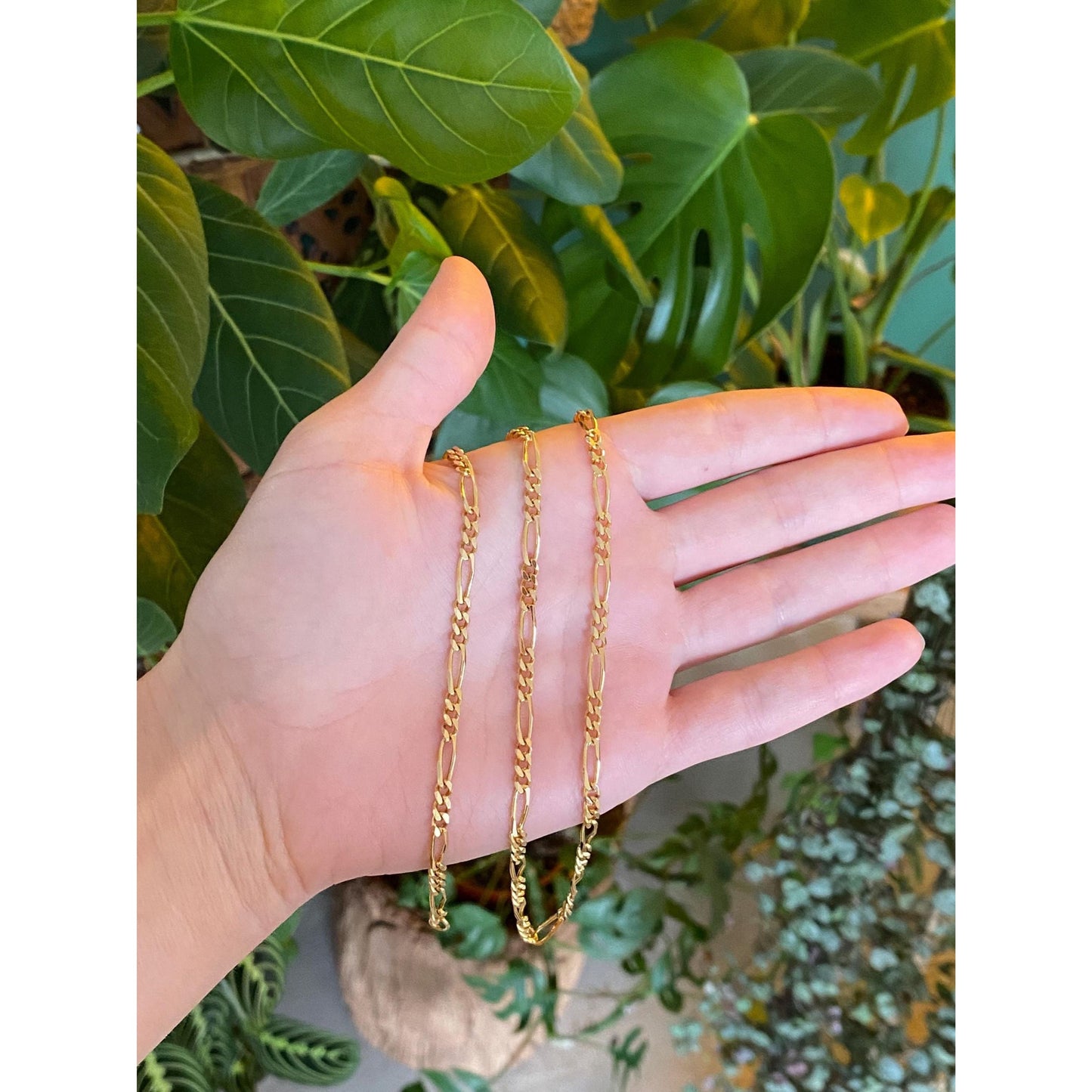 Vintage Solid 14k Yellow Gold Figaro Chain Necklace - 22 inches