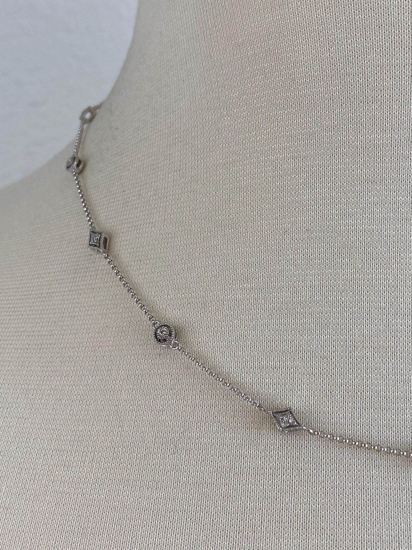 Vintage Solid 14k White Gold Diamonds Link Rolo Chain Necklace - 17.75 inches