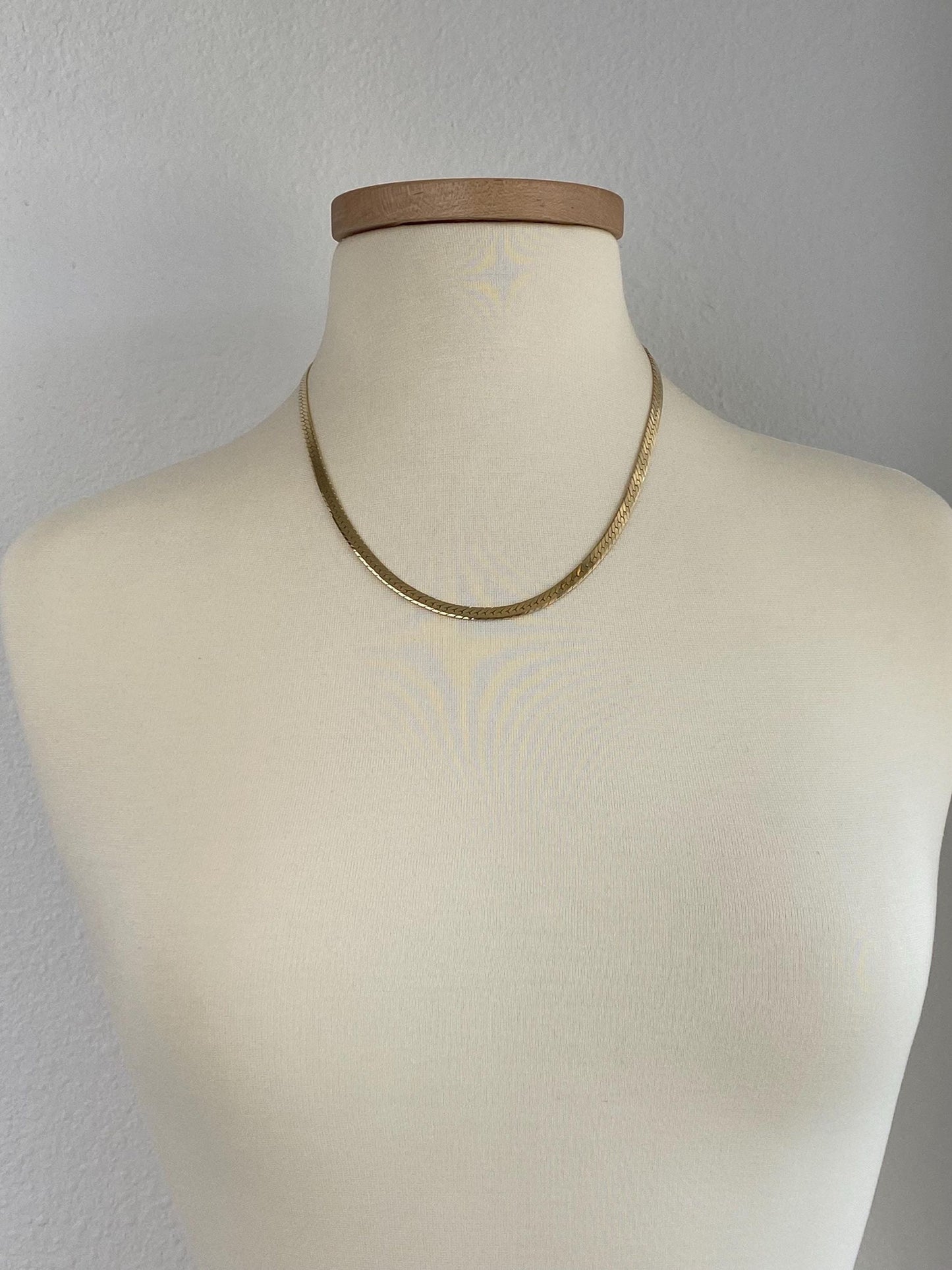Vintage Solid 14k Yellow Gold Chunky Herringbone Chain Necklace - 20.25 inches
