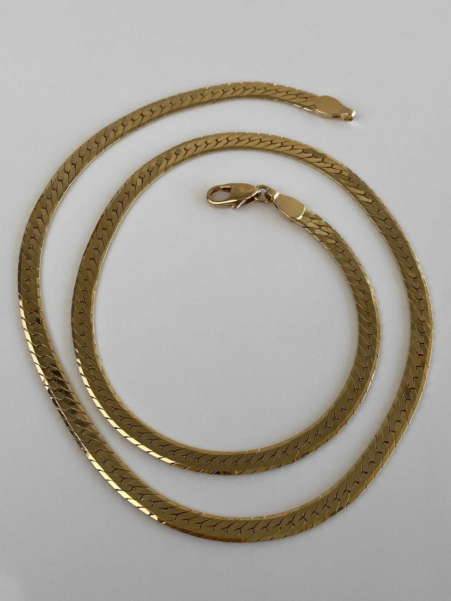 Vintage Solid 14k Yellow Gold Chunky Herringbone Chain Necklace - 20.25 inches