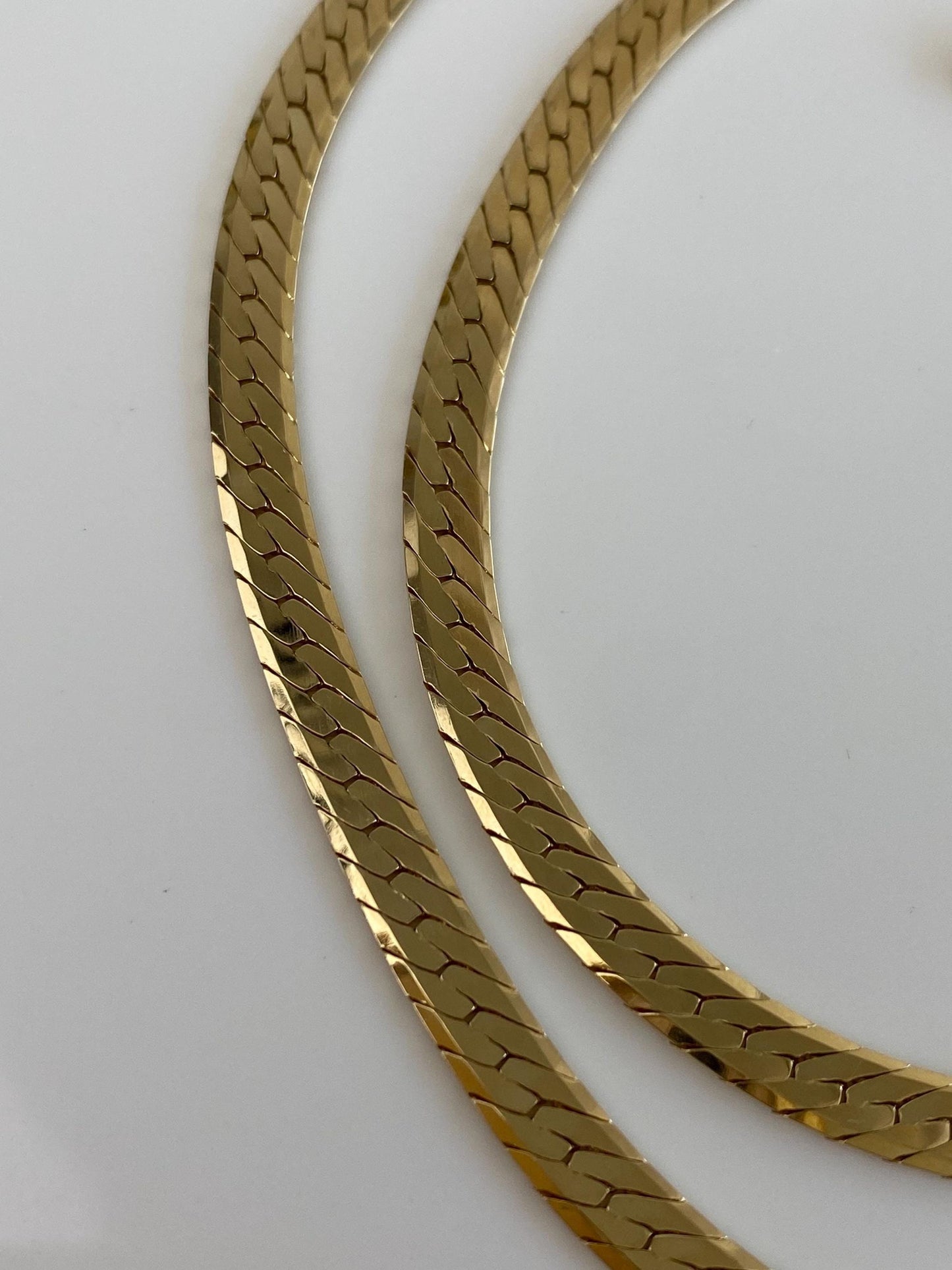 Vintage Solid 14k Yellow Gold Chunky Herringbone Chain Necklace - 20.25 inches