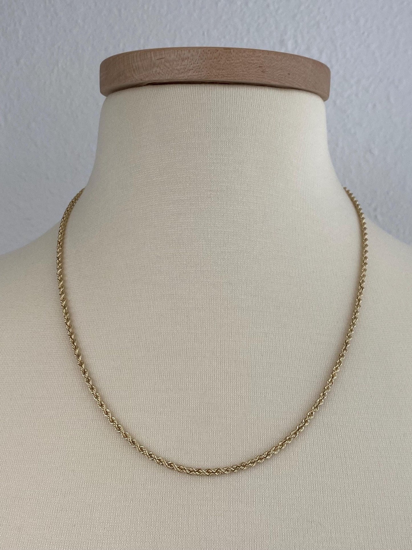 Vintage Solid 10k Yellow Gold Rope Chain Necklace - 21.75inches