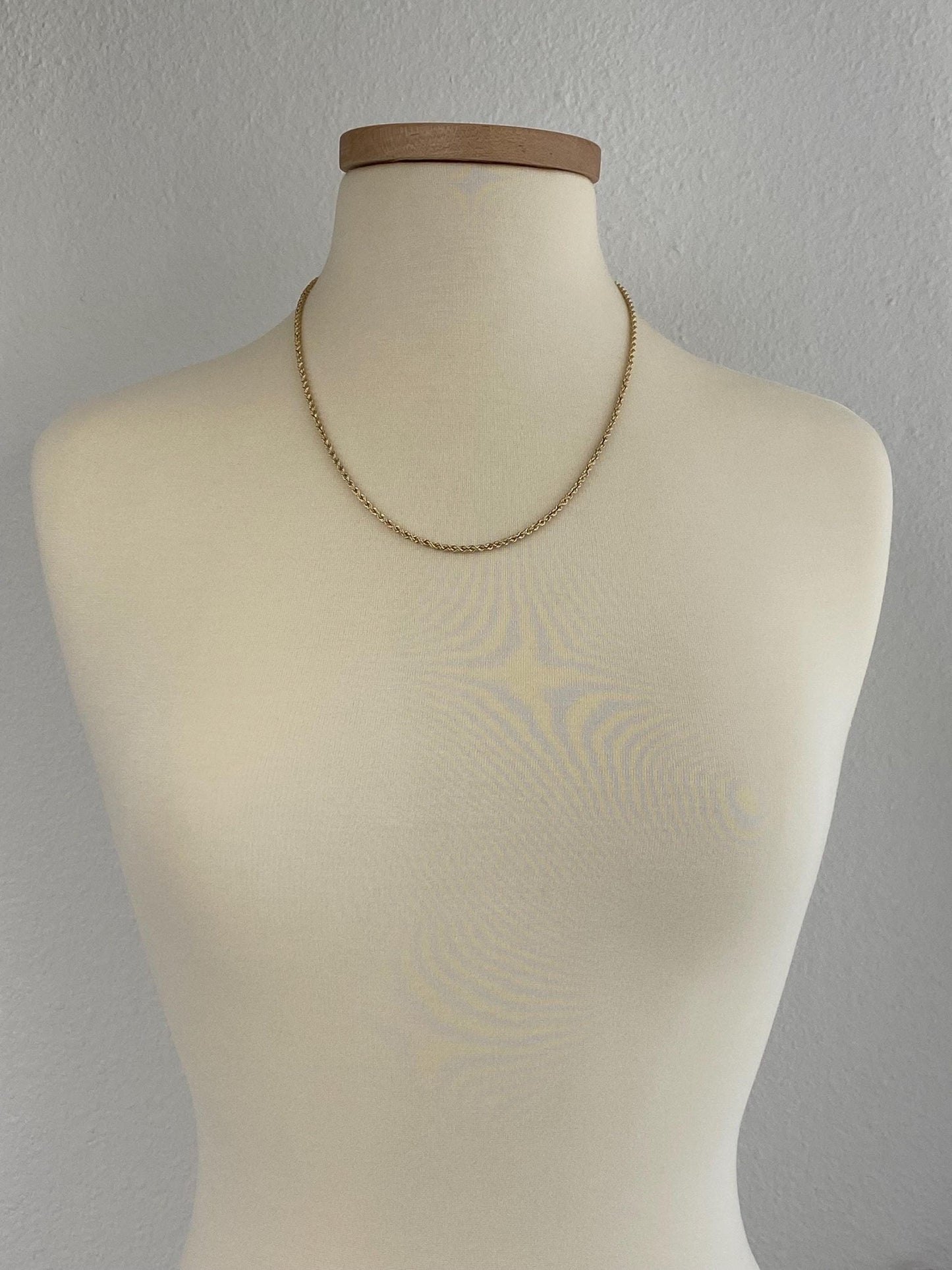 Vintage Solid 10k Yellow Gold Rope Chain Necklace - 21.75inches