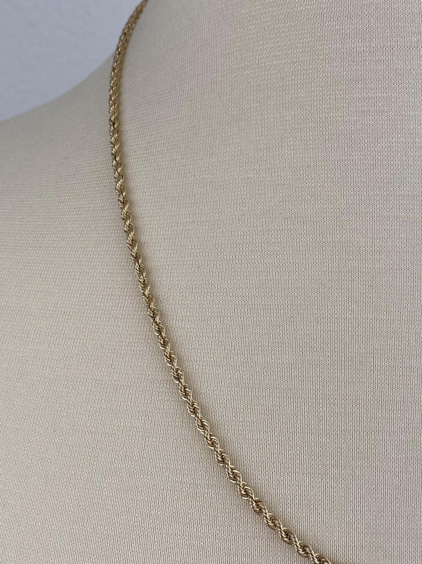 Vintage Solid 10k Yellow Gold Rope Chain Necklace - 21.75inches
