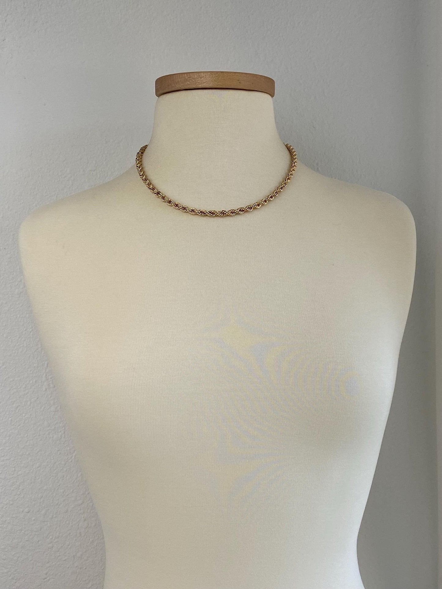 Vintage Solid 14k Yellow Gold Chunky Rope Chain Necklace - 18.75 inches
