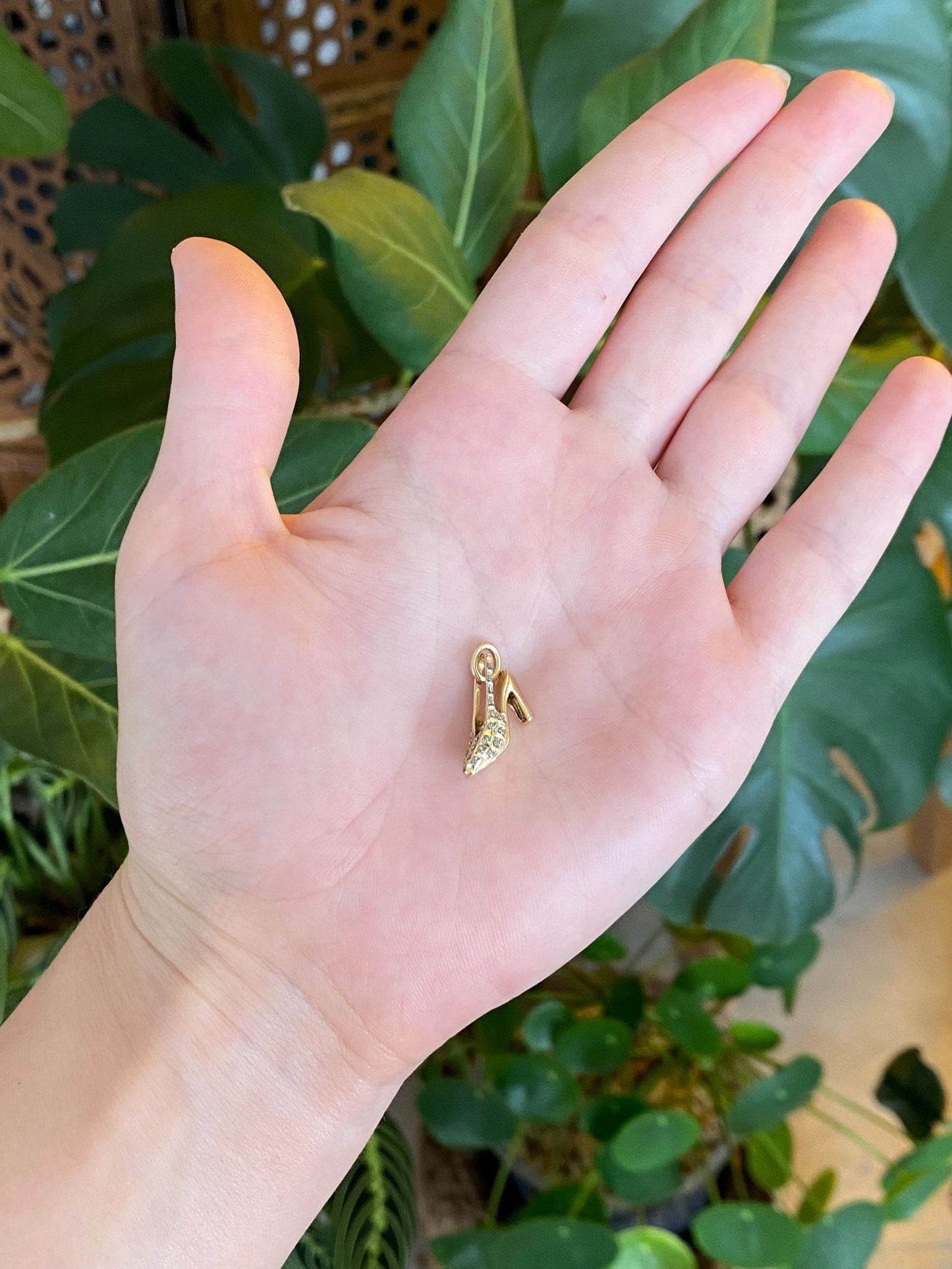 Vintage Solid 14k Yellow Gold Clear Resin Slingback High Heel Charm