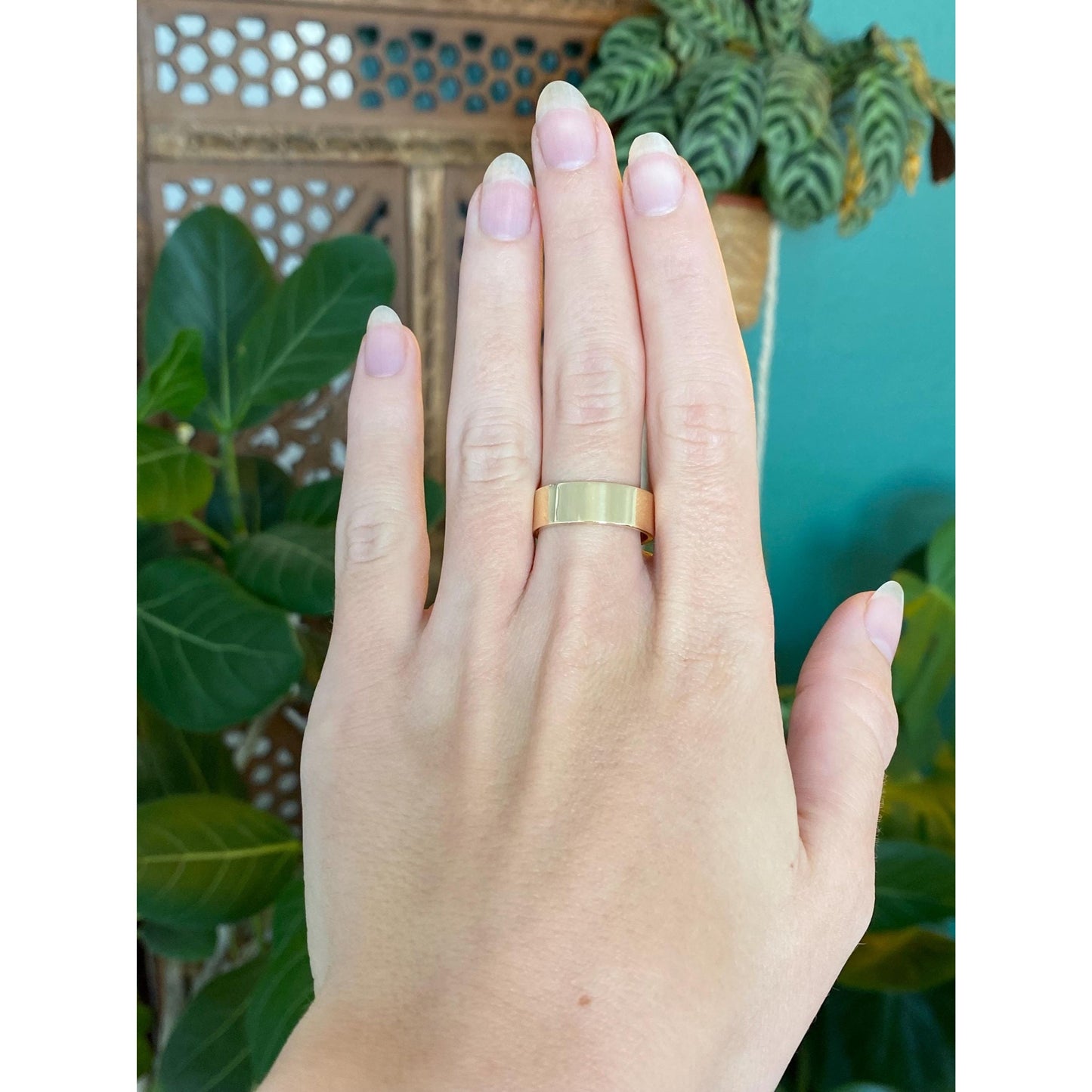 Vintage Solid 14k Yellow Gold Wide Ring Band - Size 7.75