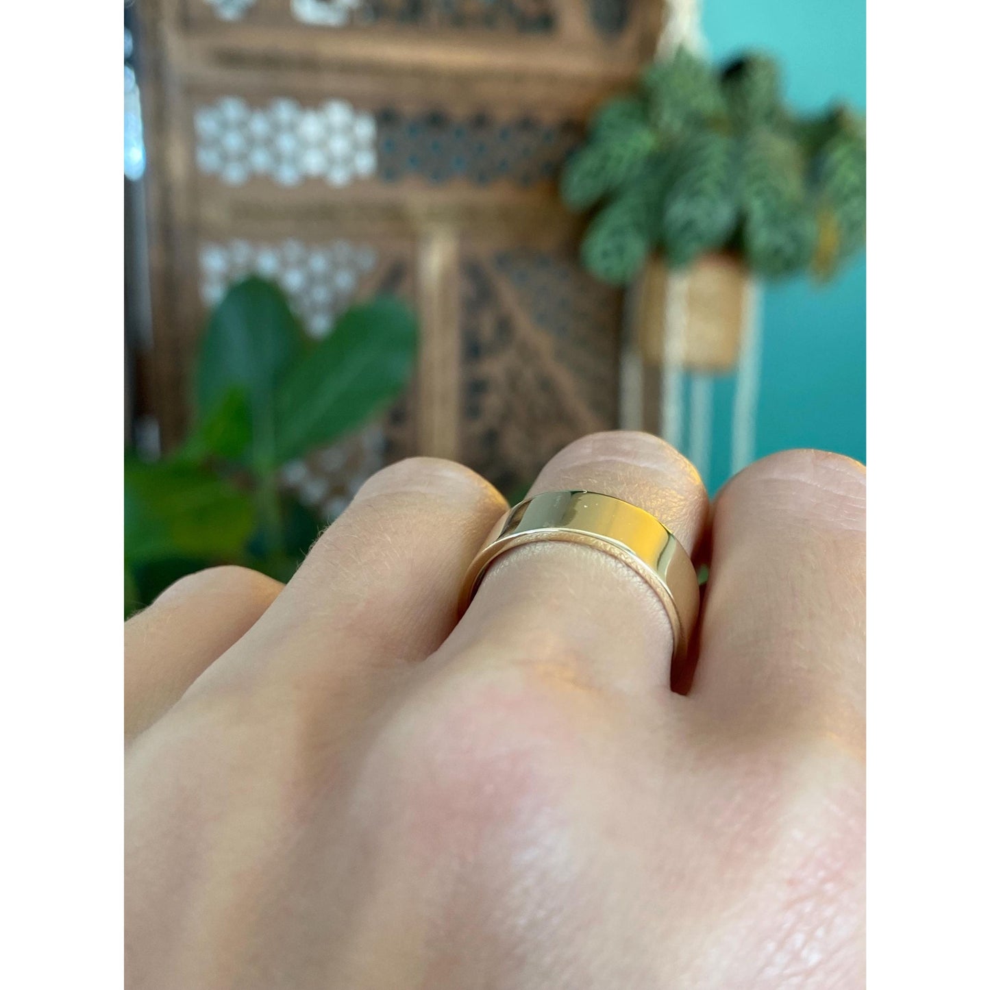 Vintage Solid 14k Yellow Gold Wide Ring Band - Size 7.75