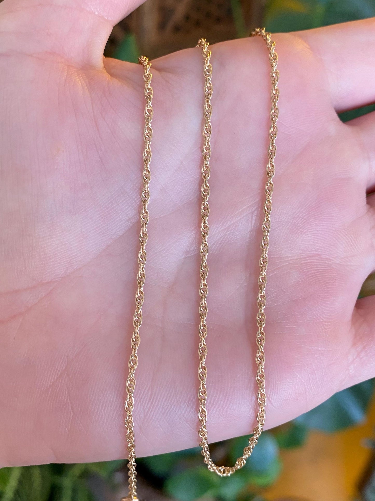 Vintage Solid 14k Yellow Gold Chain Necklace - 18.5 inches