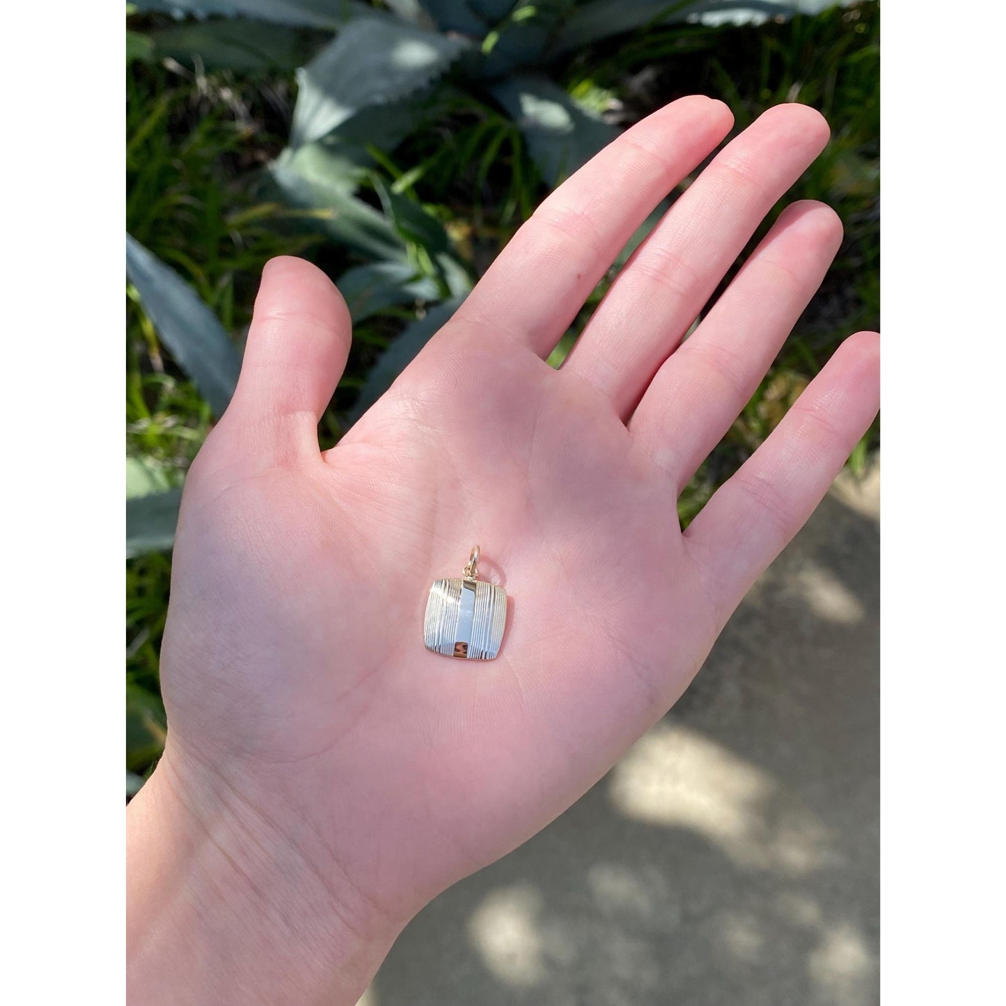 Vintage Solid 14k Yellow Gold Lined Cufflink Conversion Charm