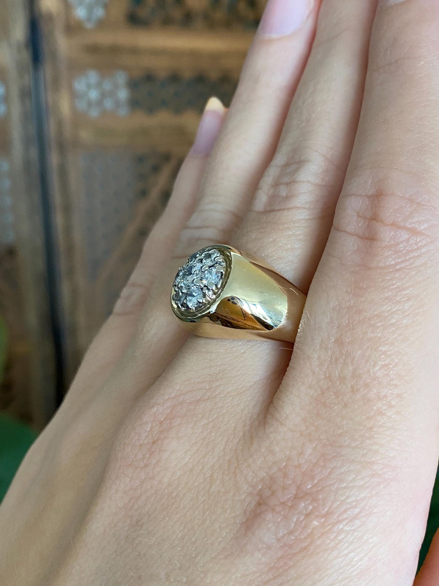 Vintage Solid 14k Yellow Gold Diamond Cluster Flower Signet Ring - Size 8.75