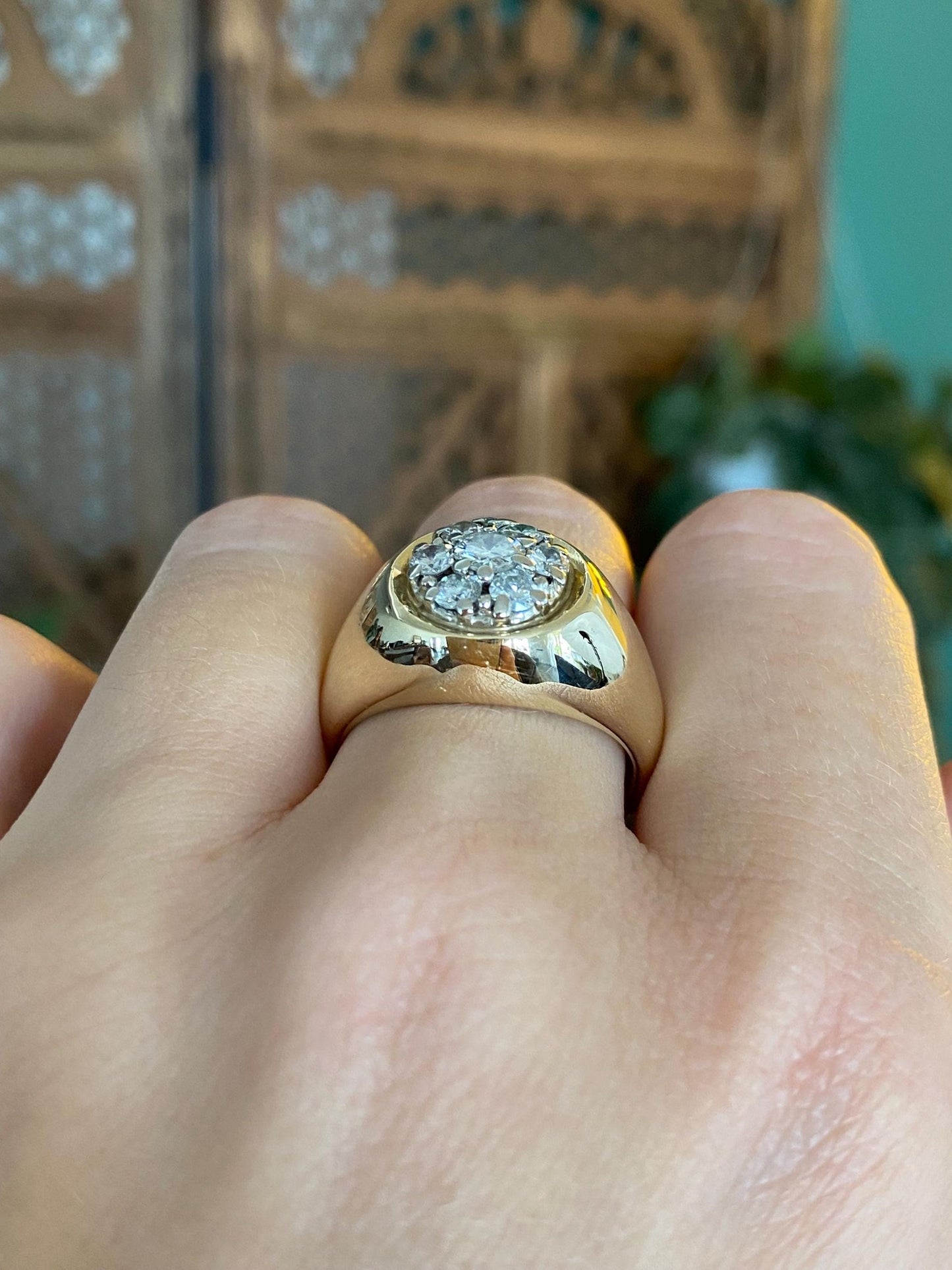 Vintage Solid 14k Yellow Gold Diamond Cluster Flower Signet Ring - Size 8.75