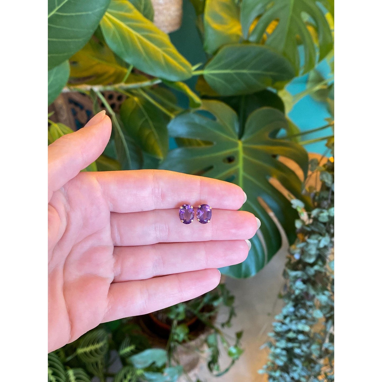 Vintage Solid 14k Yellow Gold Amethyst Stud Earrings