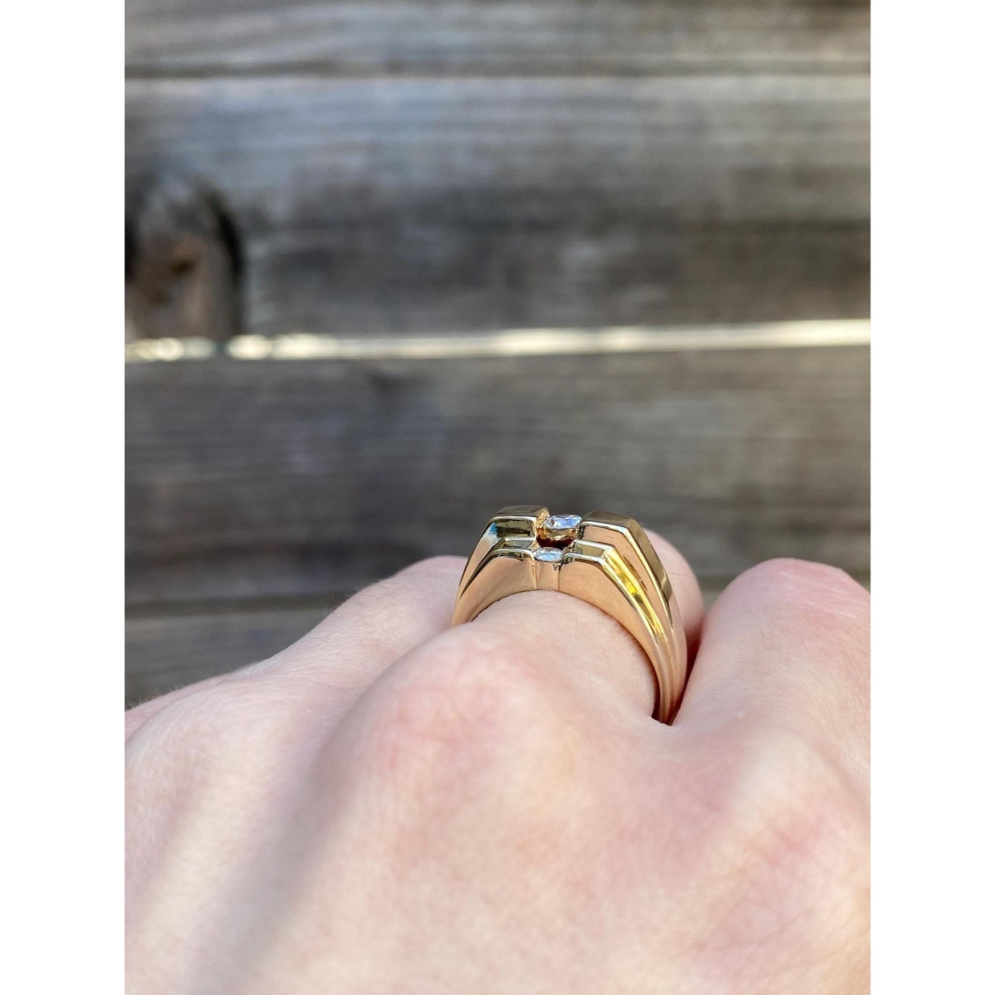 Vintage Solid 14k Yellow Gold Diamond Stepped Ring - Size 7.25