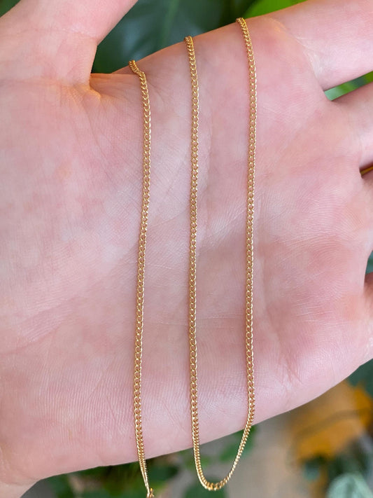 Vintage Solid 14k Yellow Gold Dainty Curb Chain Necklace - 16 inches
