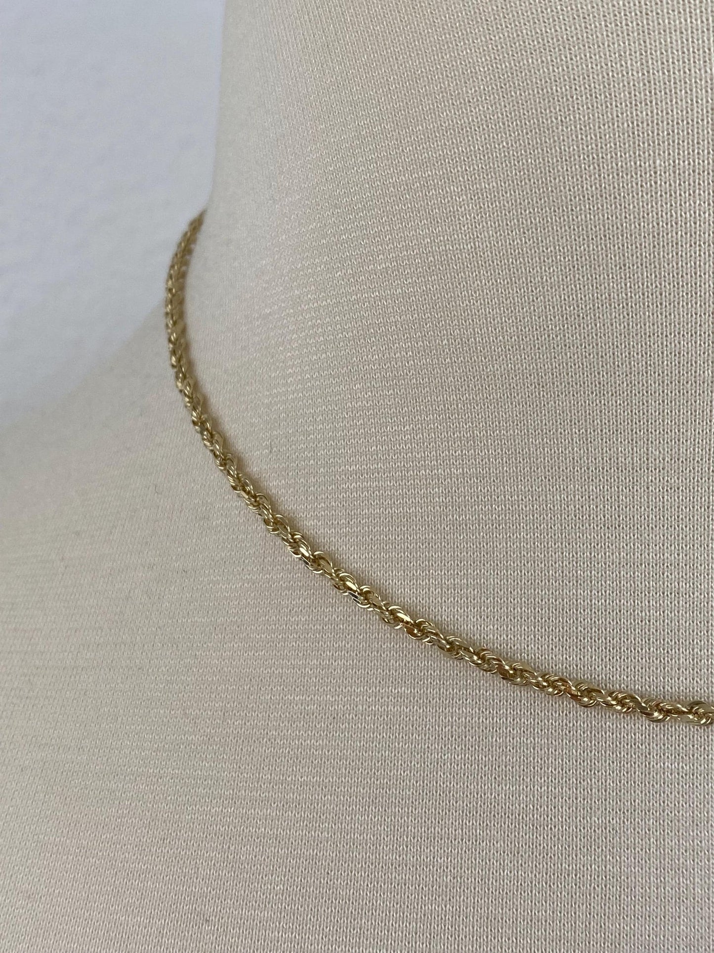 Vintage Solid 14k Yellow Gold Rope Chain Necklace - 16 inches