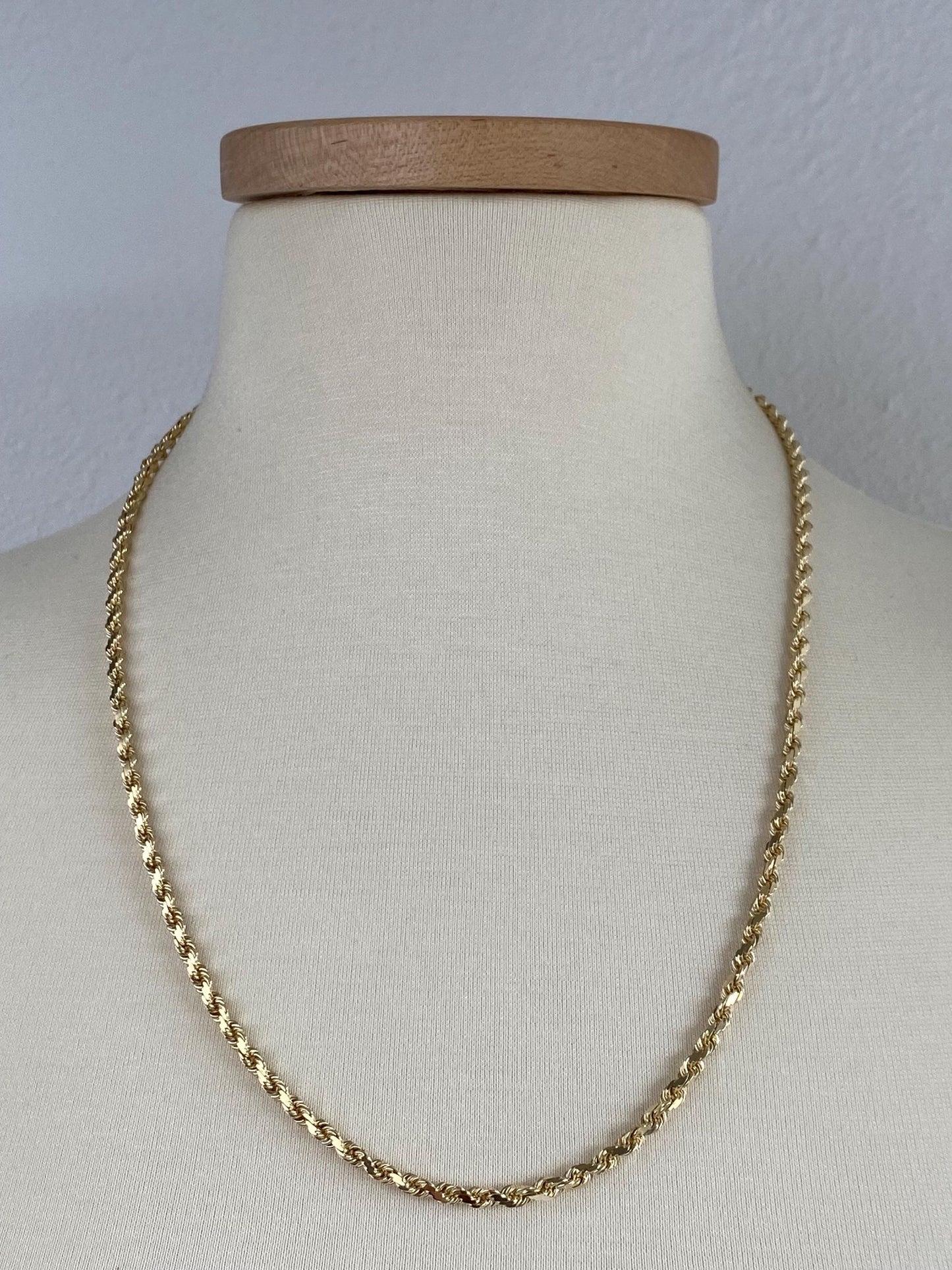 Vintage Solid 14k Yellow Gold Long Diamond Cut Rope Chain Necklace - 24.25 inches