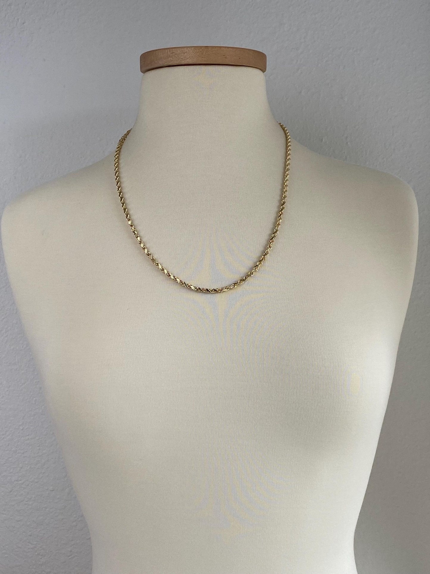Vintage Solid 14k Yellow Gold Long Diamond Cut Rope Chain Necklace - 24.25 inches