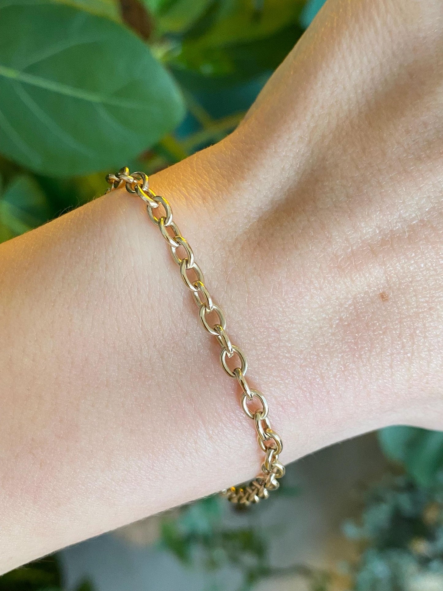 Vintage Solid 14k Yellow Gold Cable Link Charm Bracelet - 7.25 inches